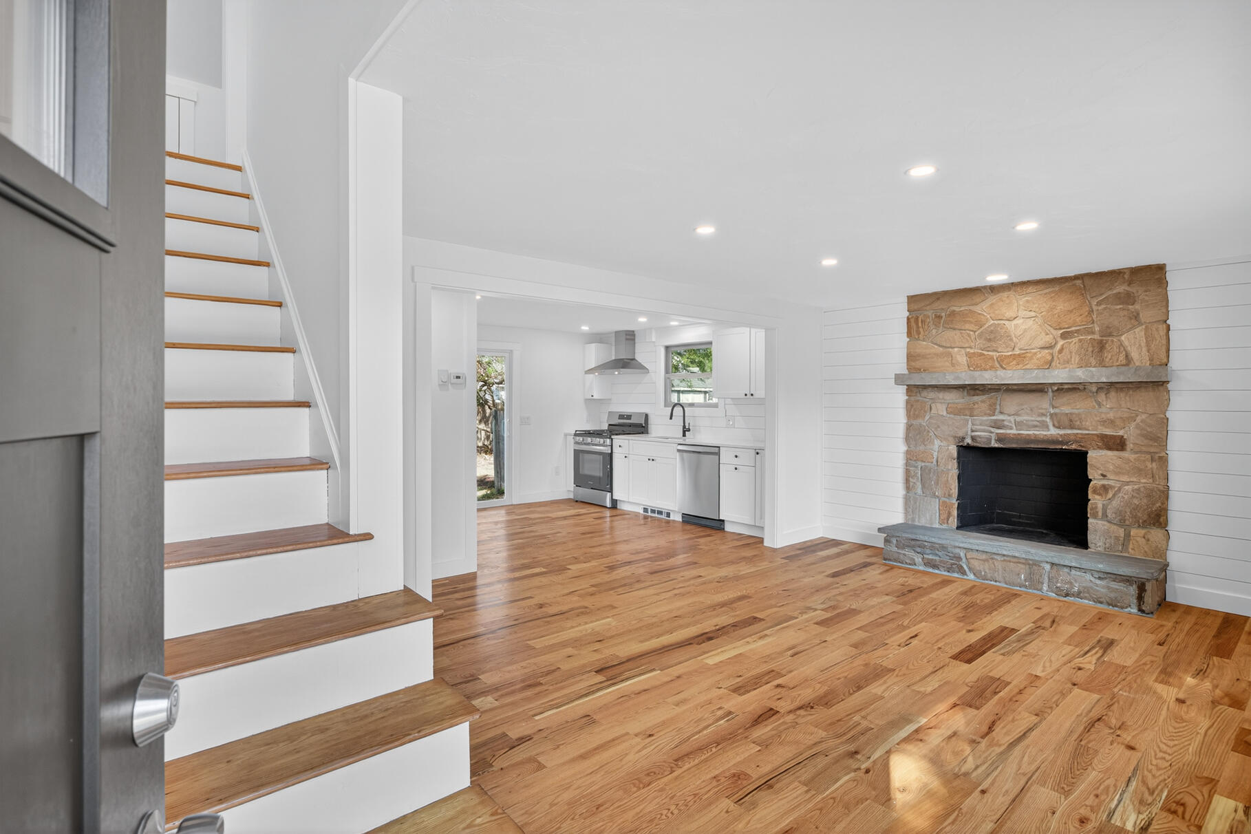 15 Downey Street