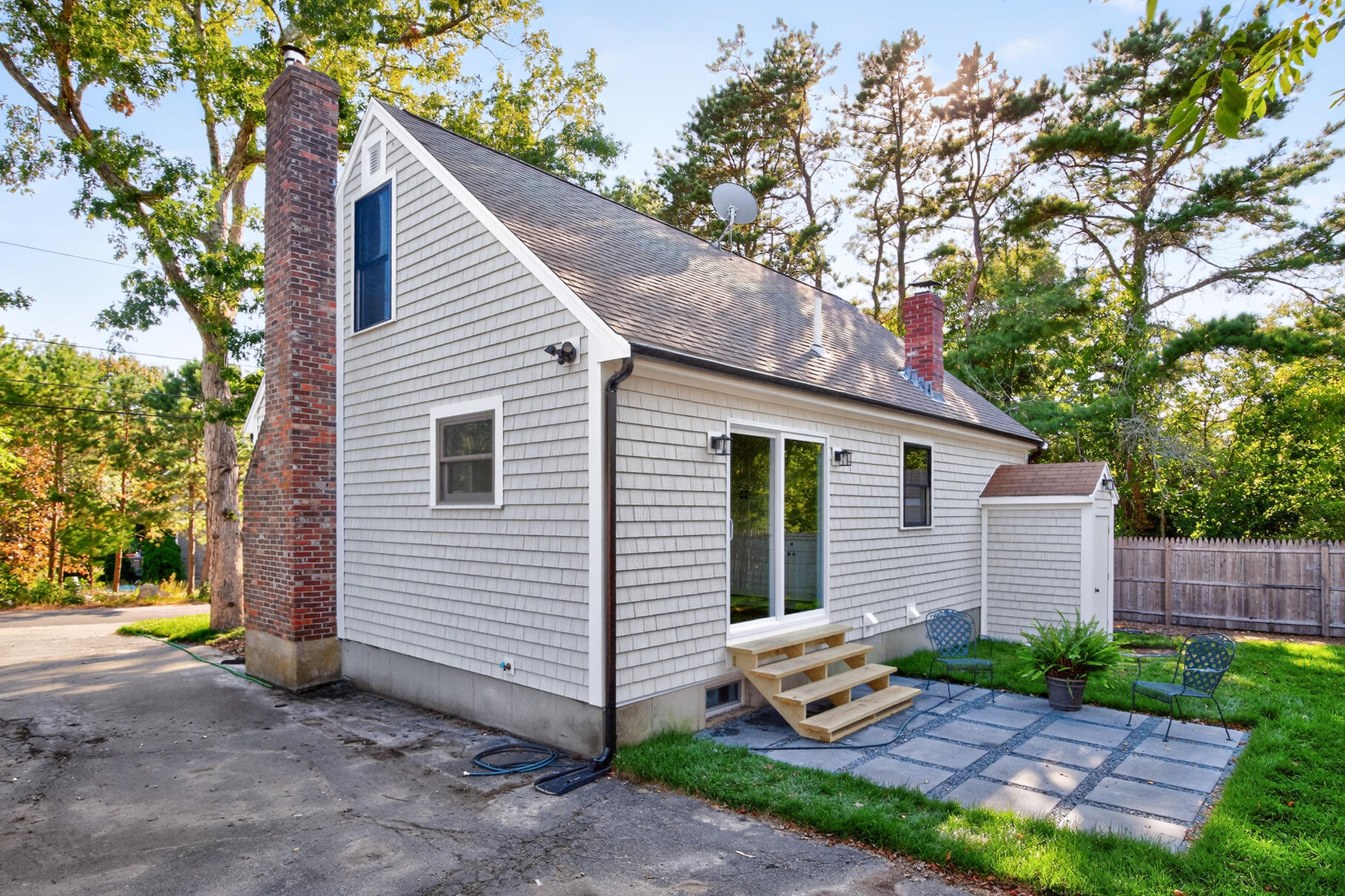 15 Downey Street