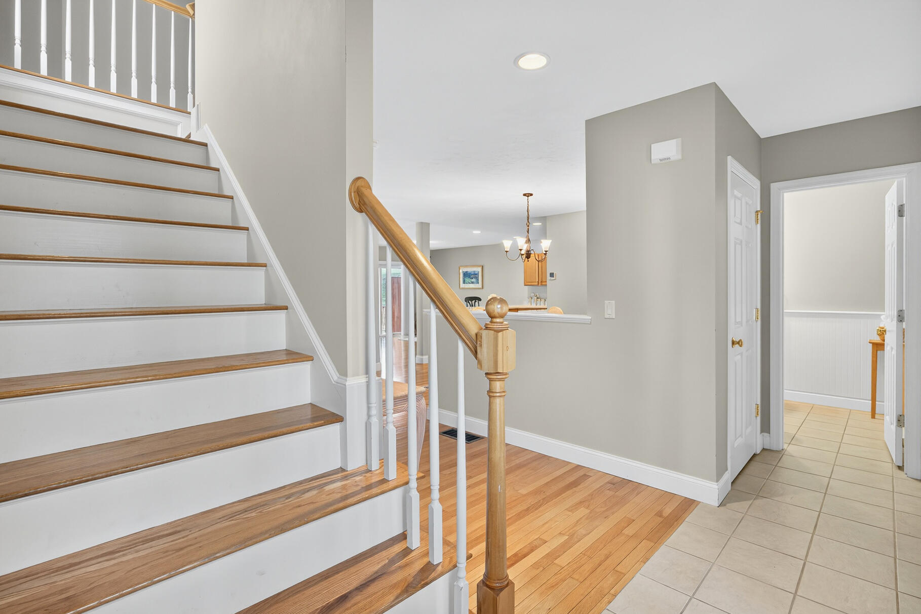 4 Hollyhock Knoll Court UNIT 4