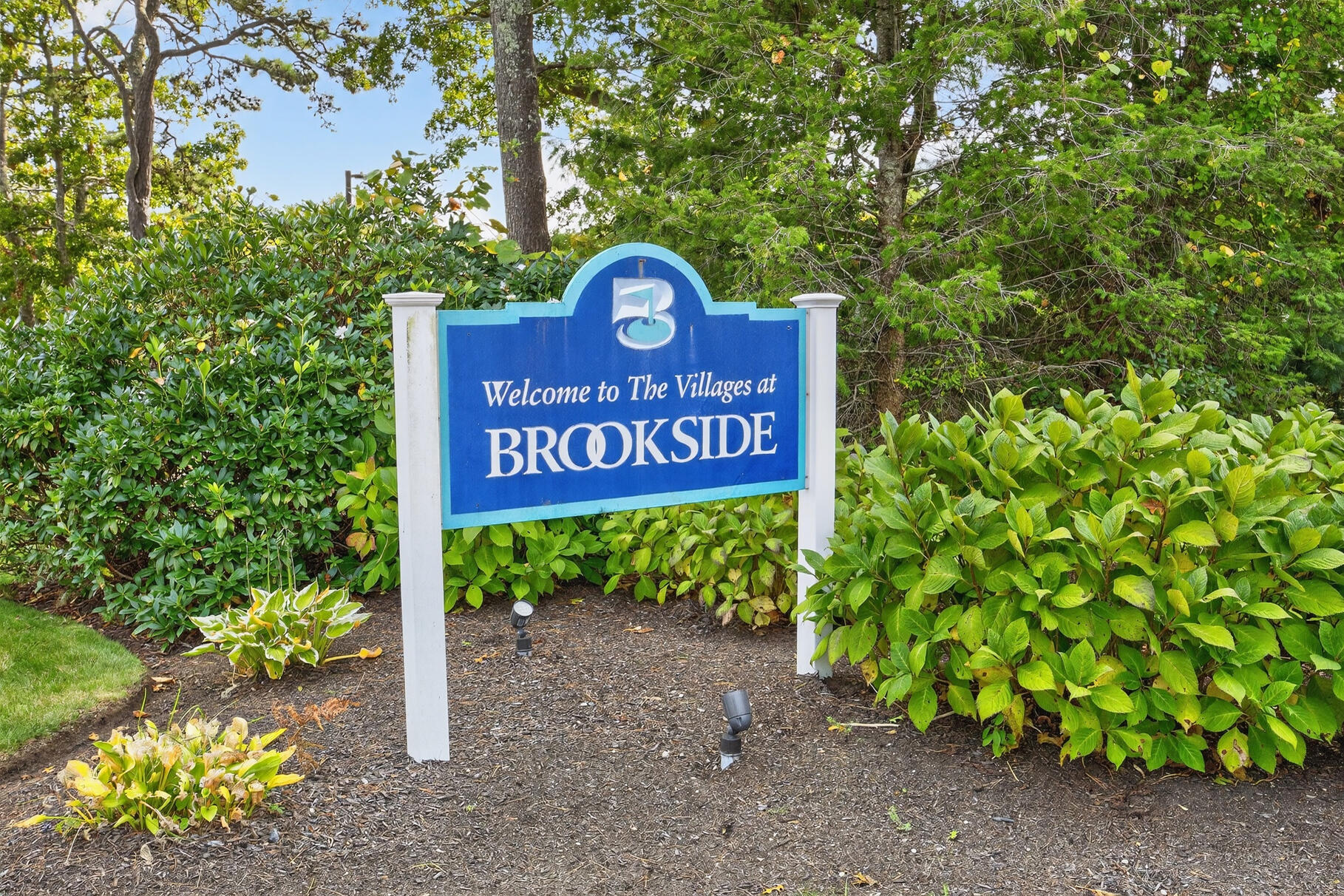 4 Hollyhock Knoll Court UNIT 4