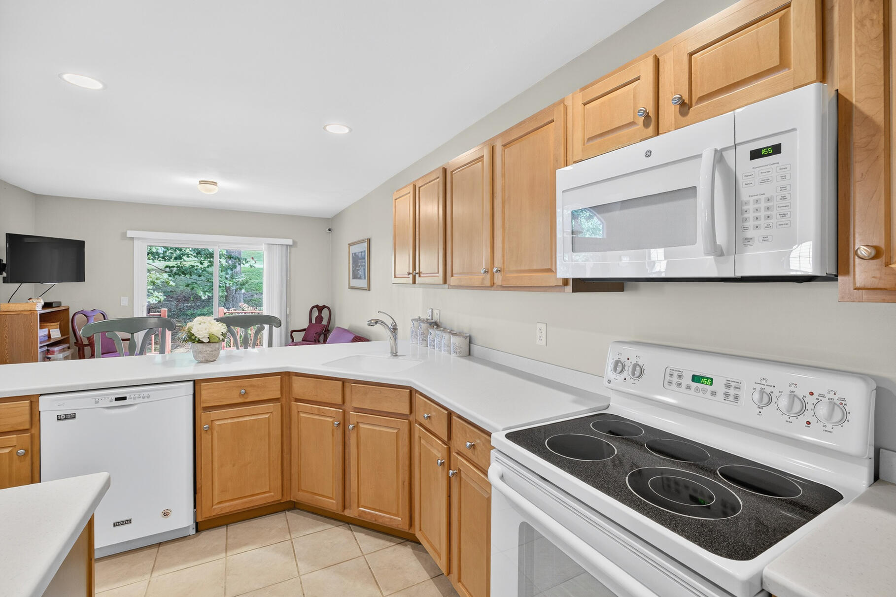 4 Hollyhock Knoll Court UNIT 4