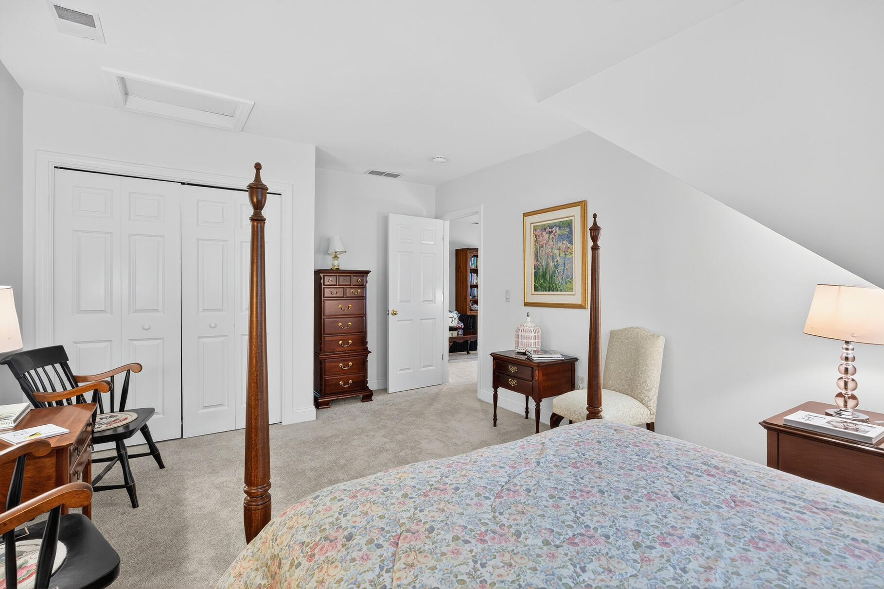 4 Hollyhock Knoll Court UNIT 4