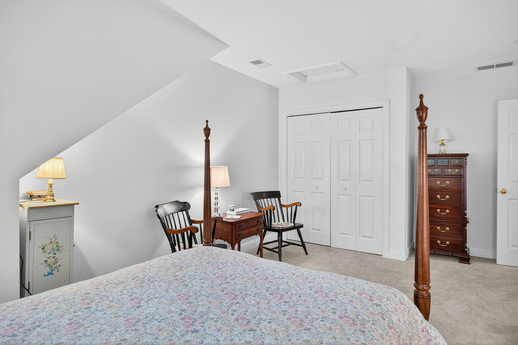 4 Hollyhock Knoll Court UNIT 4
