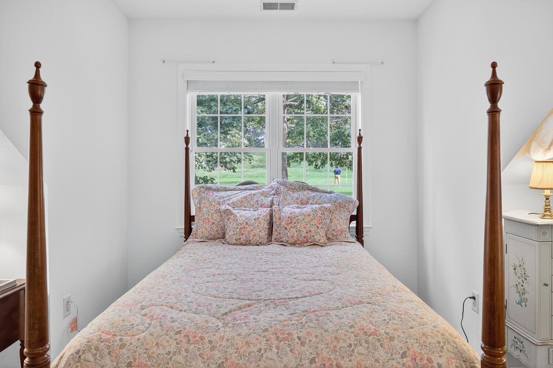 4 Hollyhock Knoll Court UNIT 4