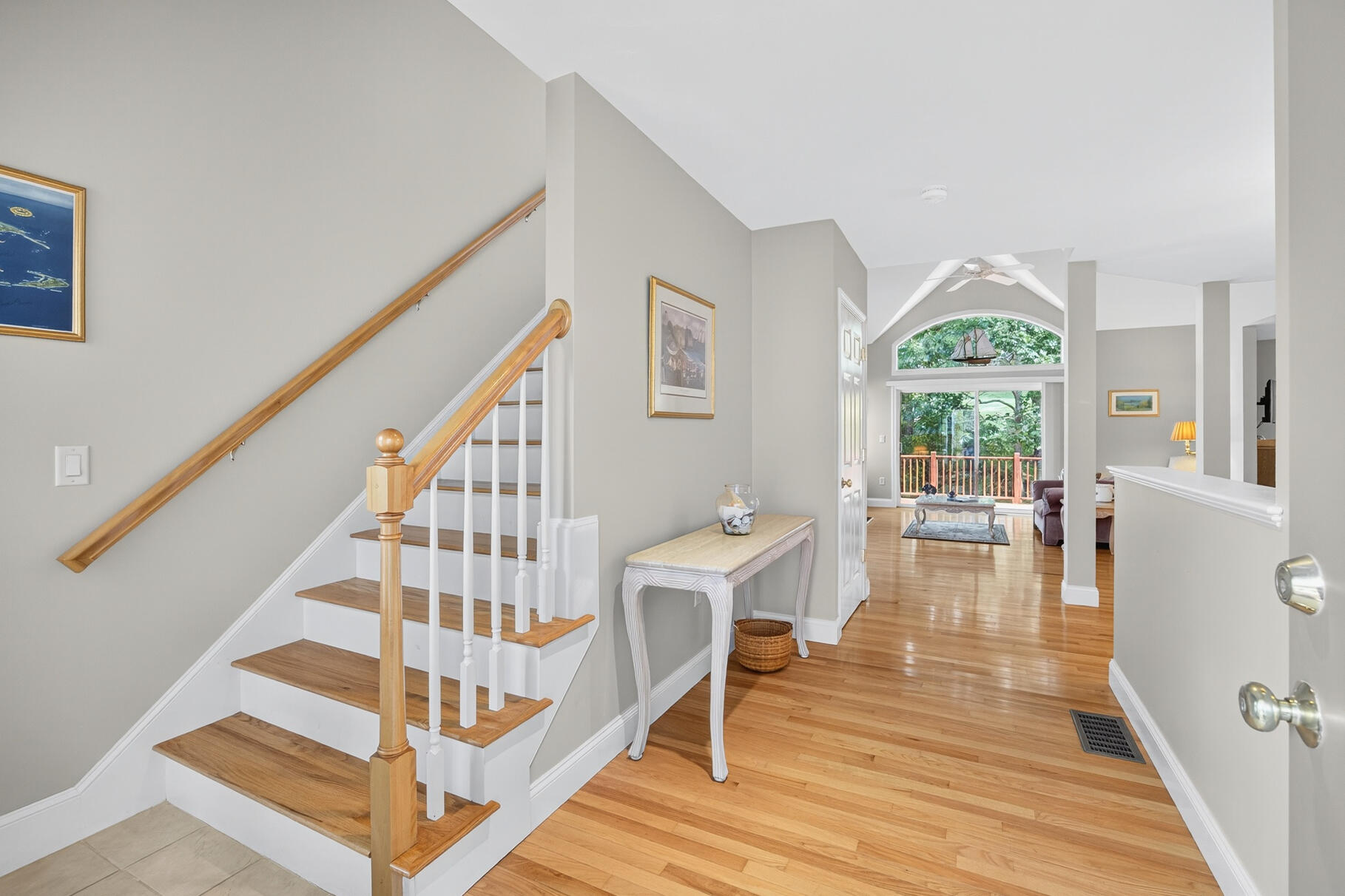 4 Hollyhock Knoll Court UNIT 4