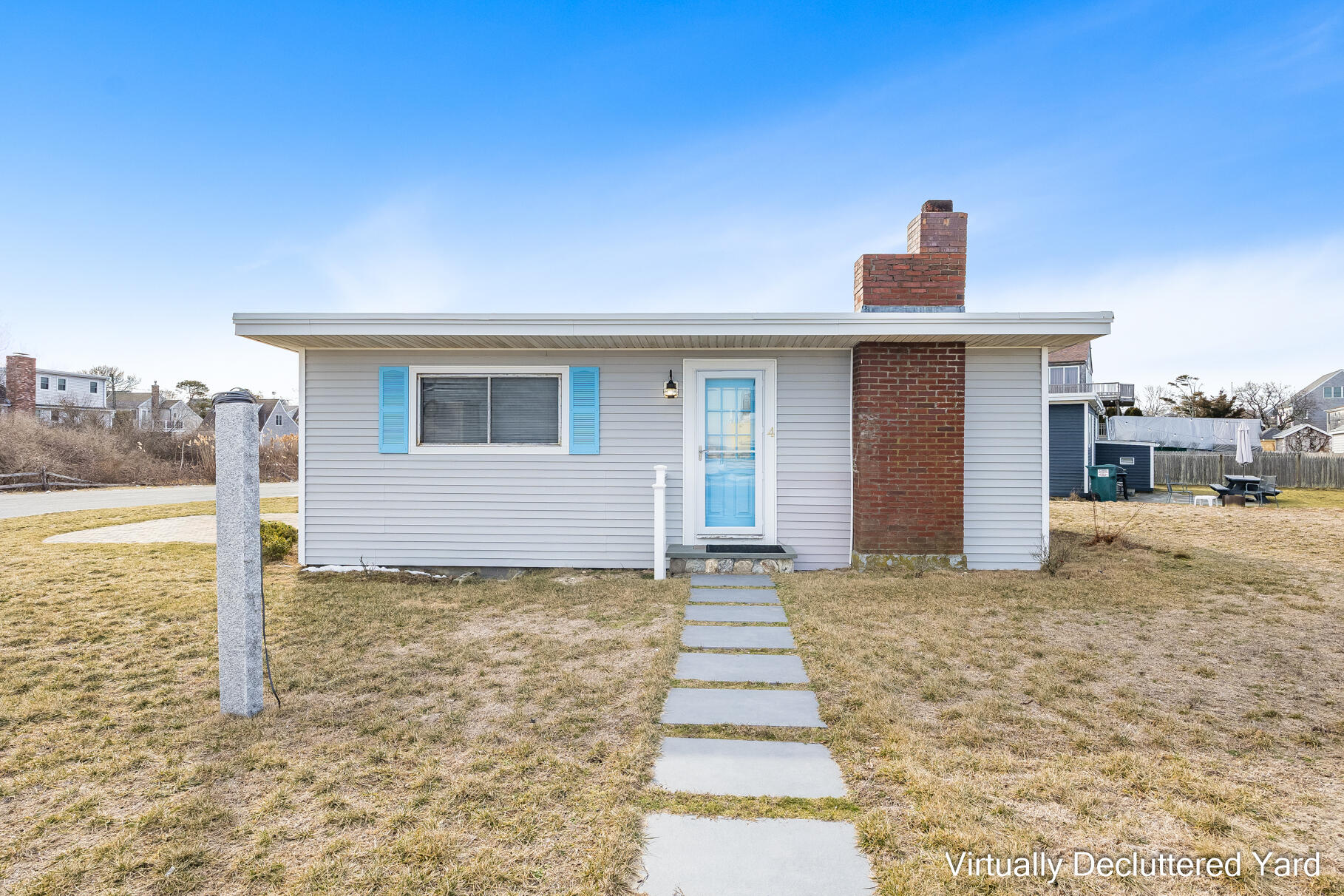 4 Freeman Avenue