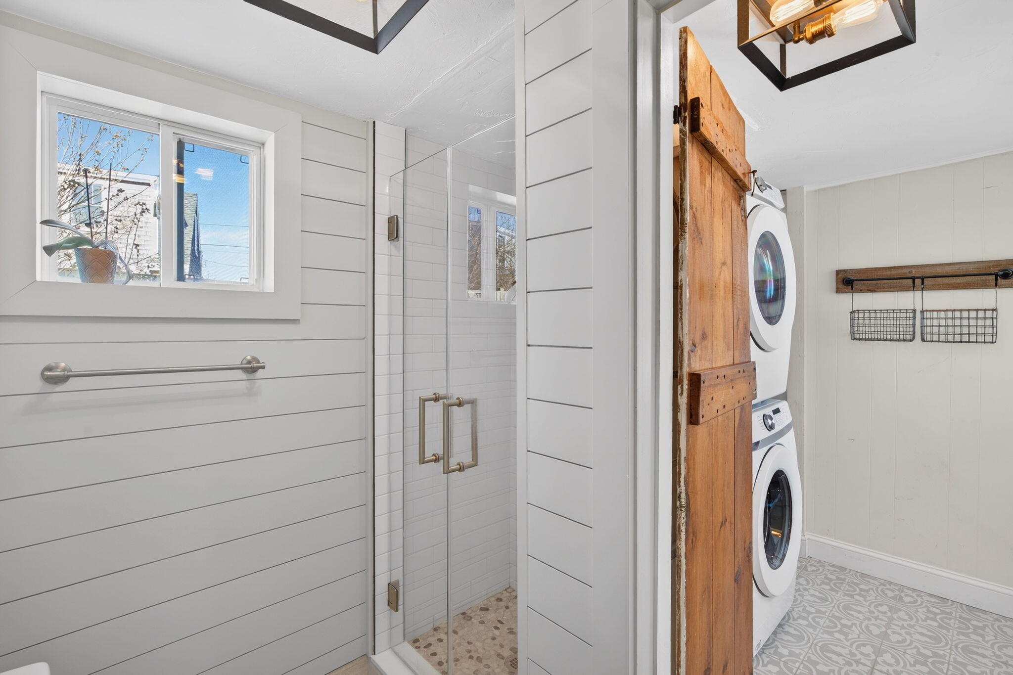 71 Dillingham Avenue