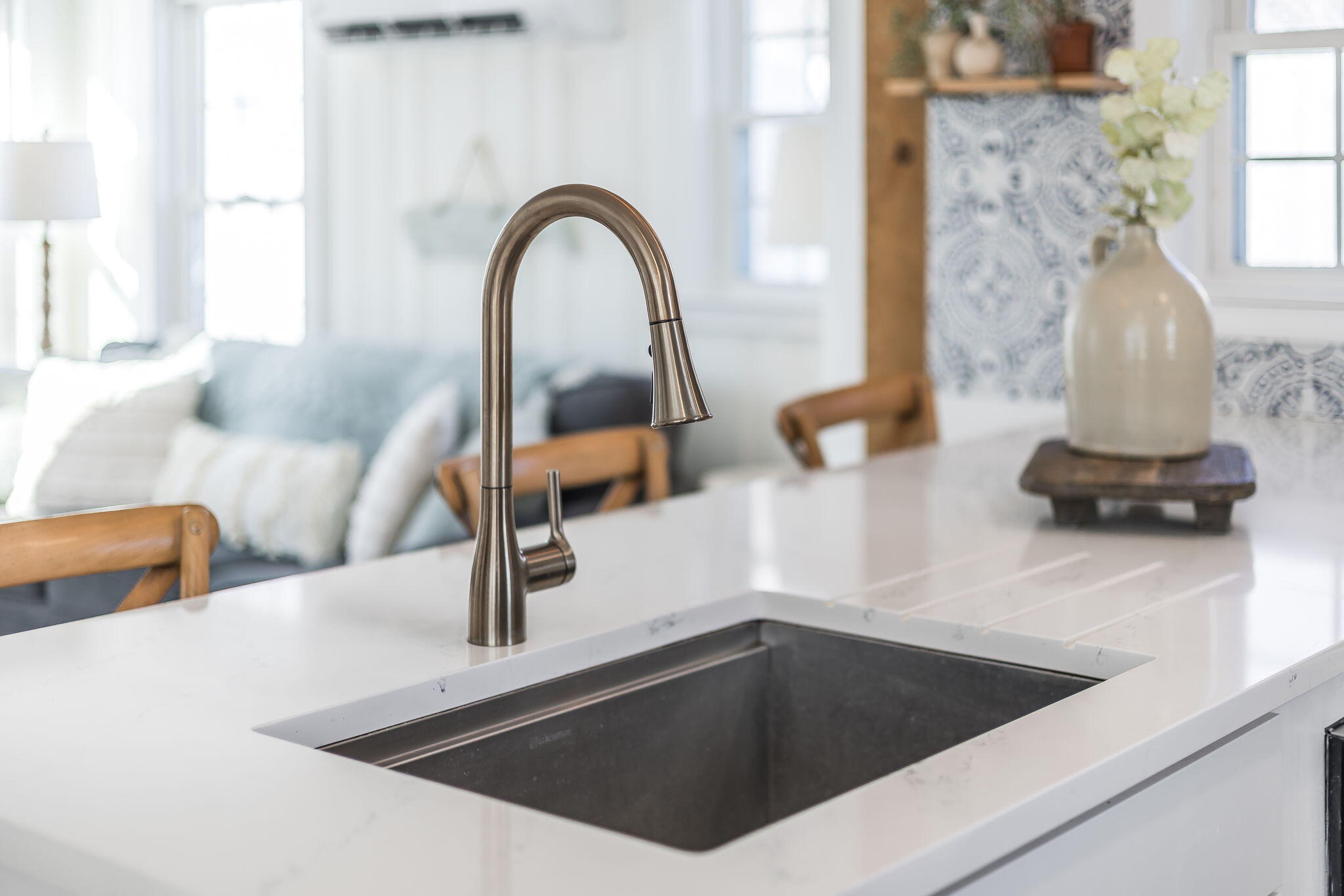 71 Dillingham Avenue