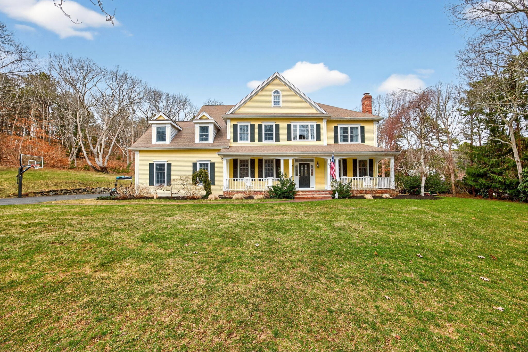 2 Jillson Way