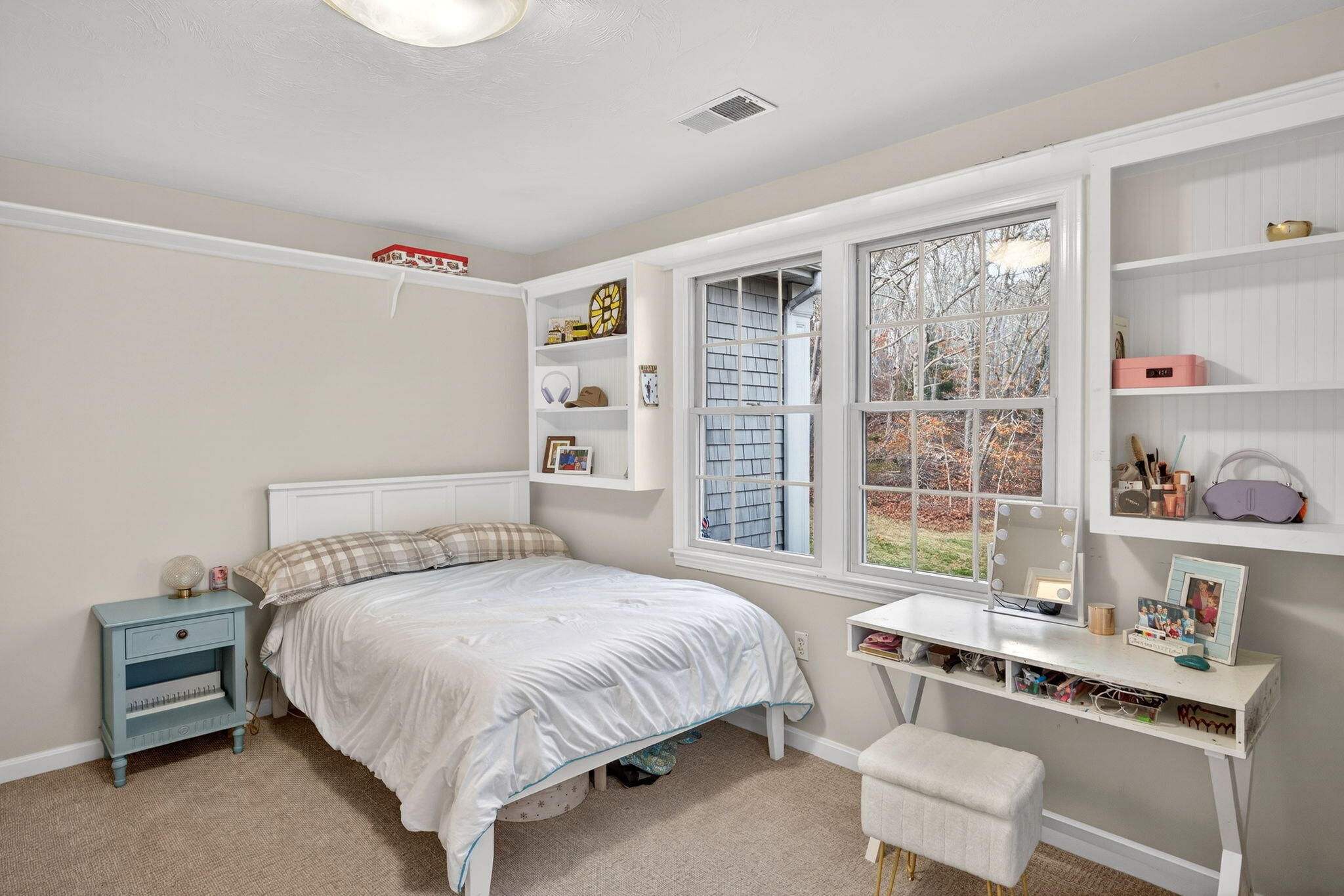 2 Jillson Way