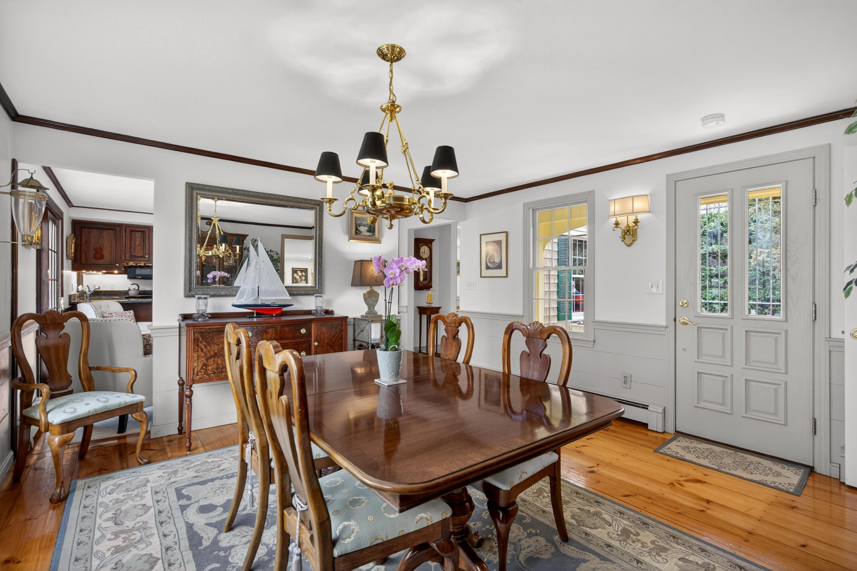 9 Gray Birch Road