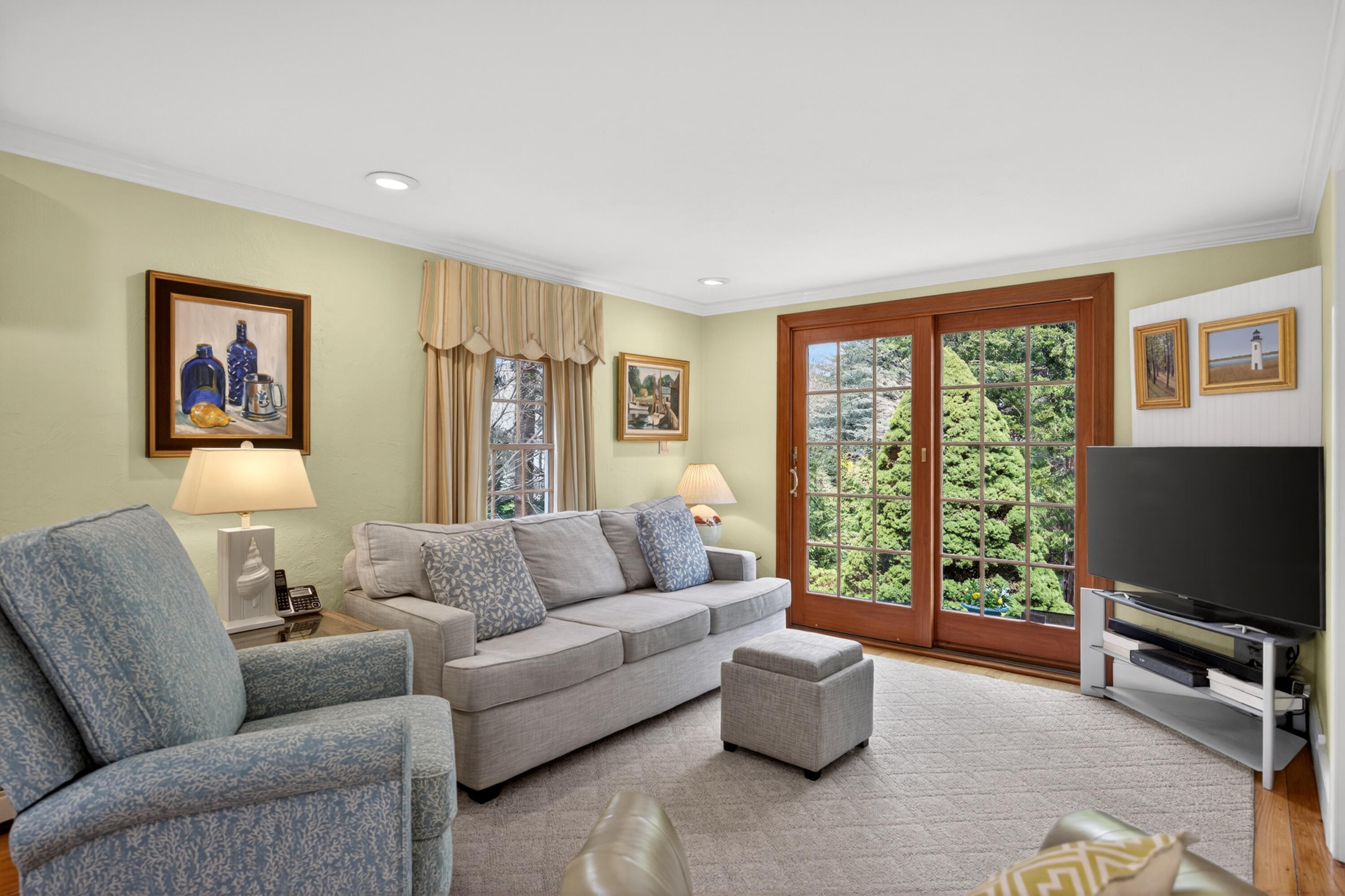 9 Gray Birch Road
