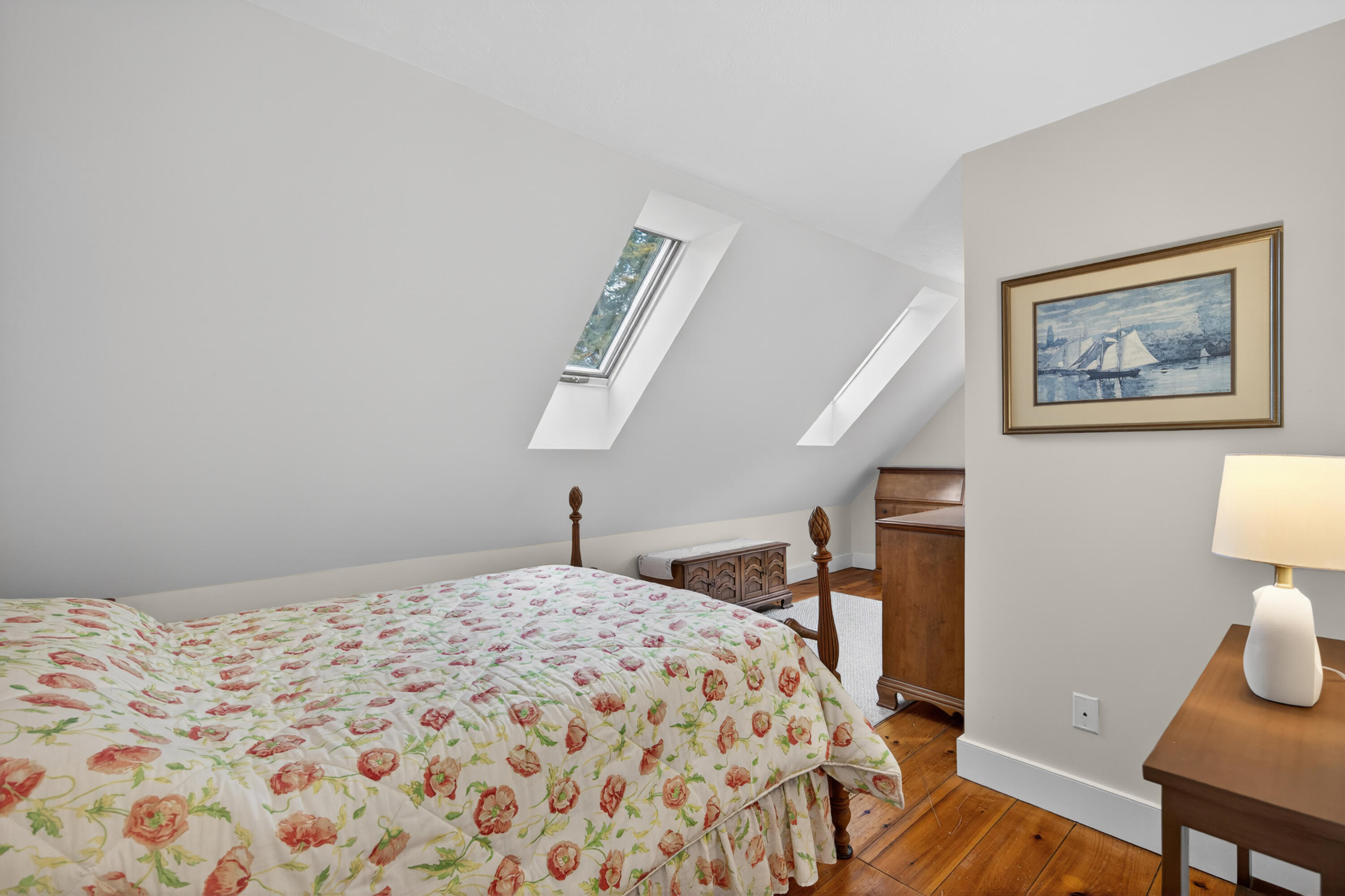 9 Gray Birch Road
