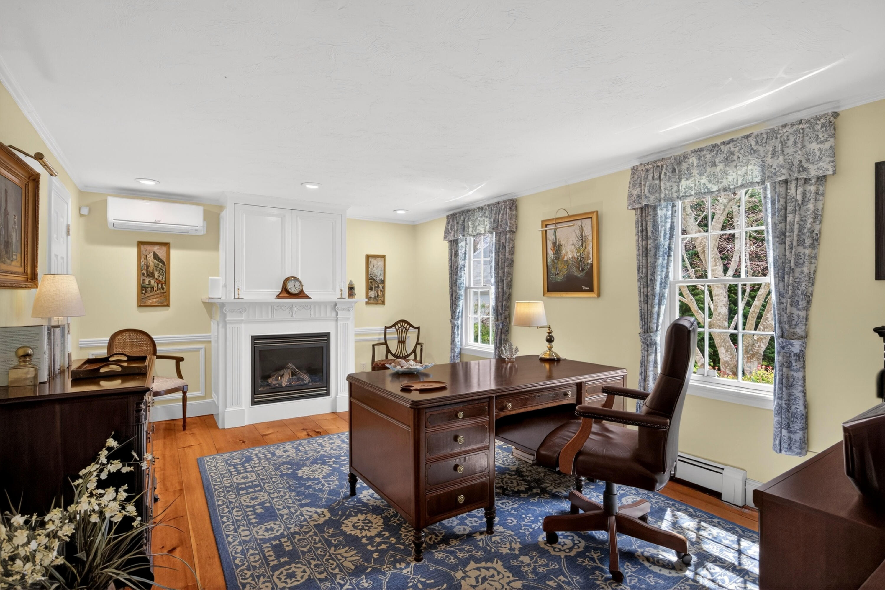 9 Gray Birch Road