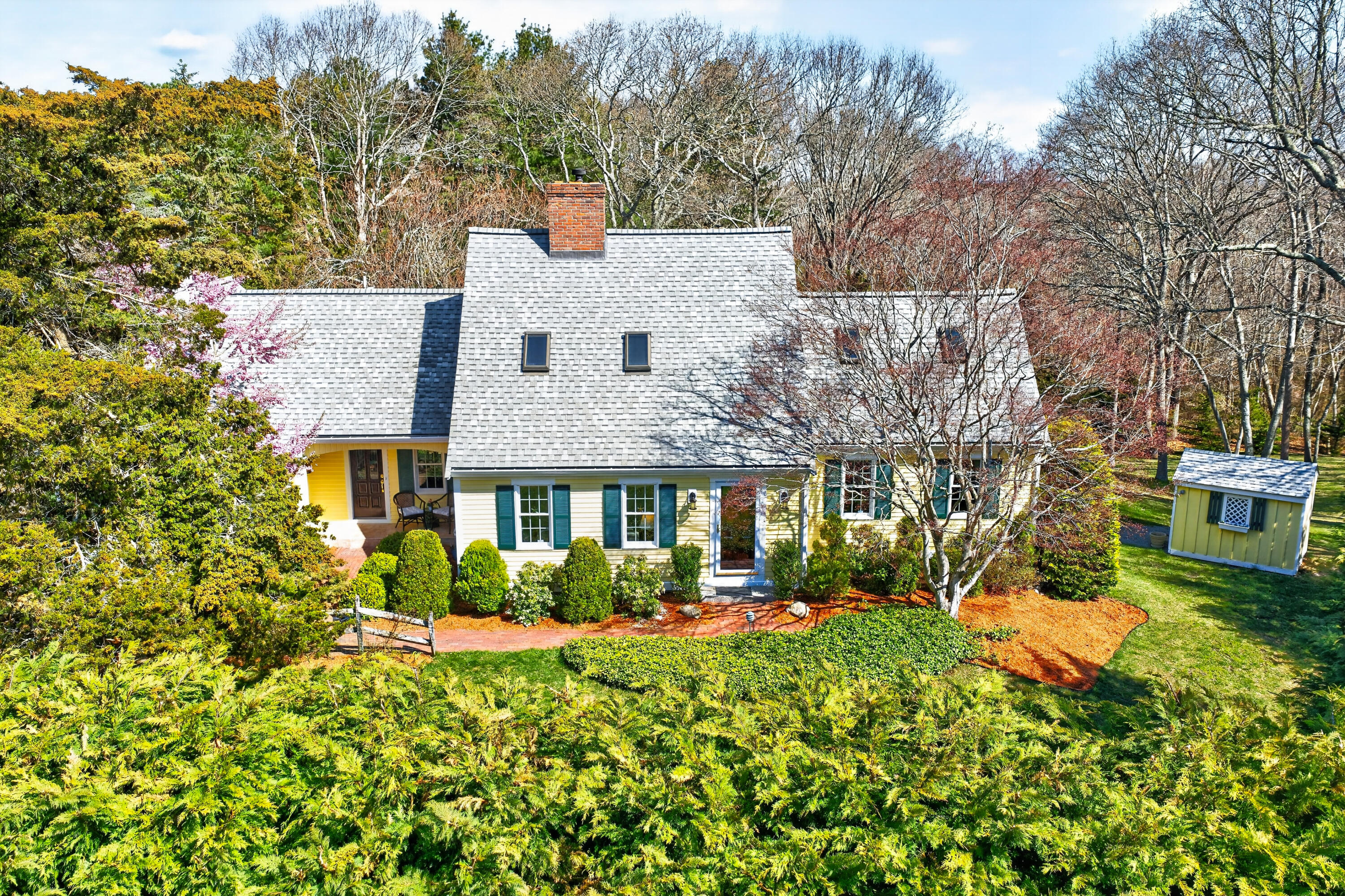 9 Gray Birch Road