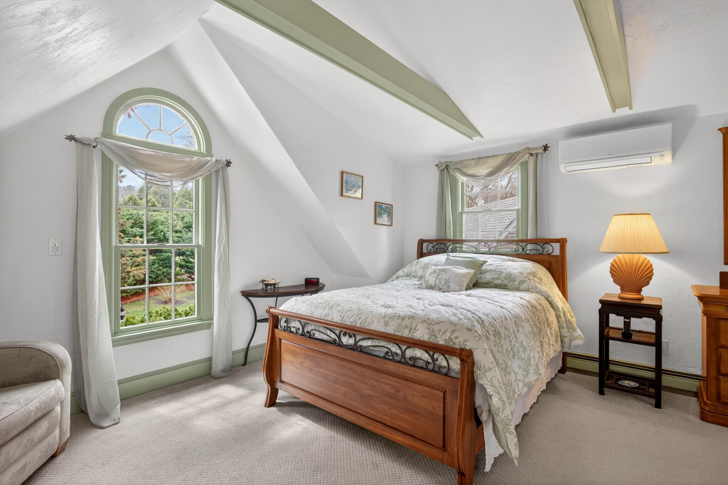 9 Gray Birch Road