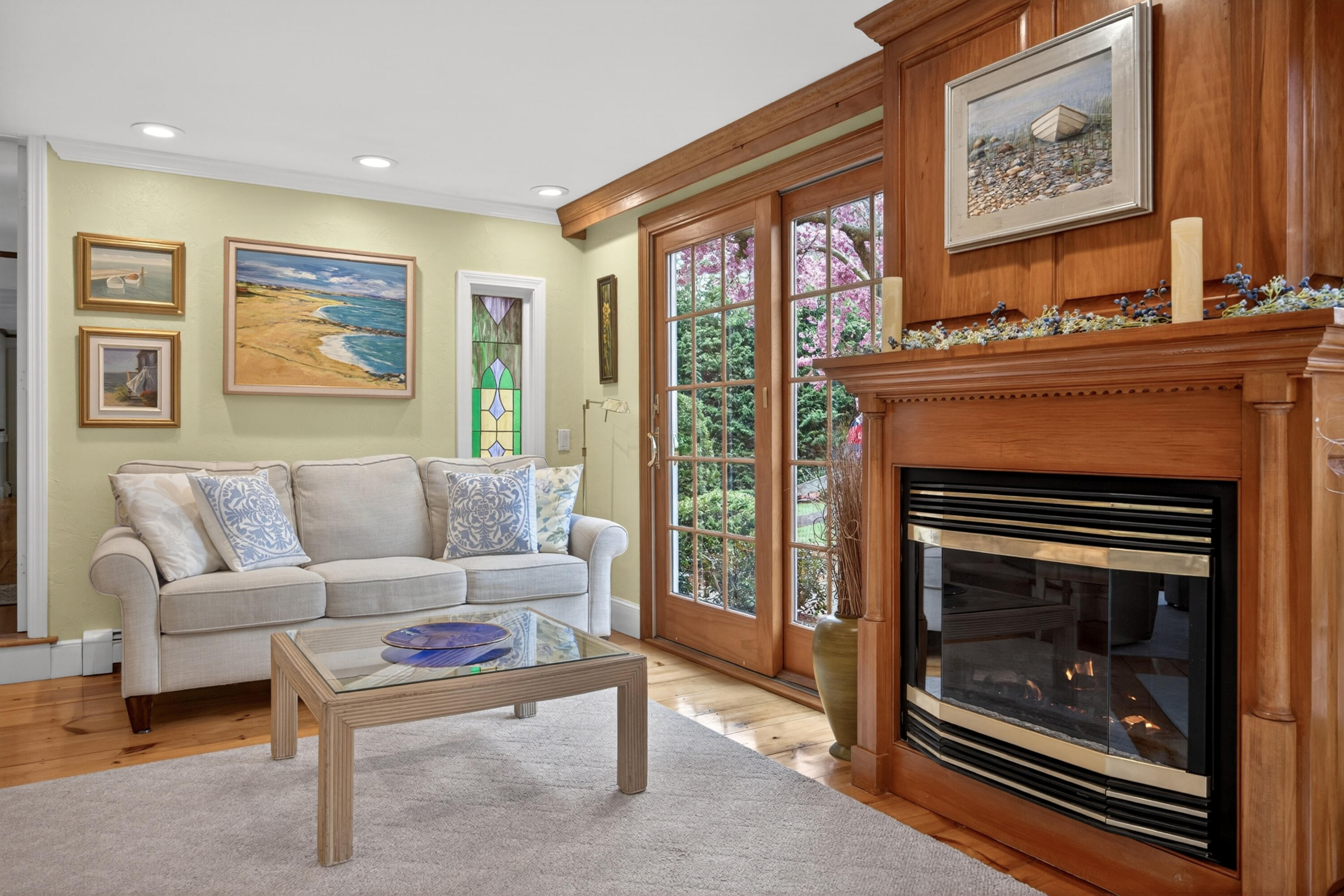 9 Gray Birch Road