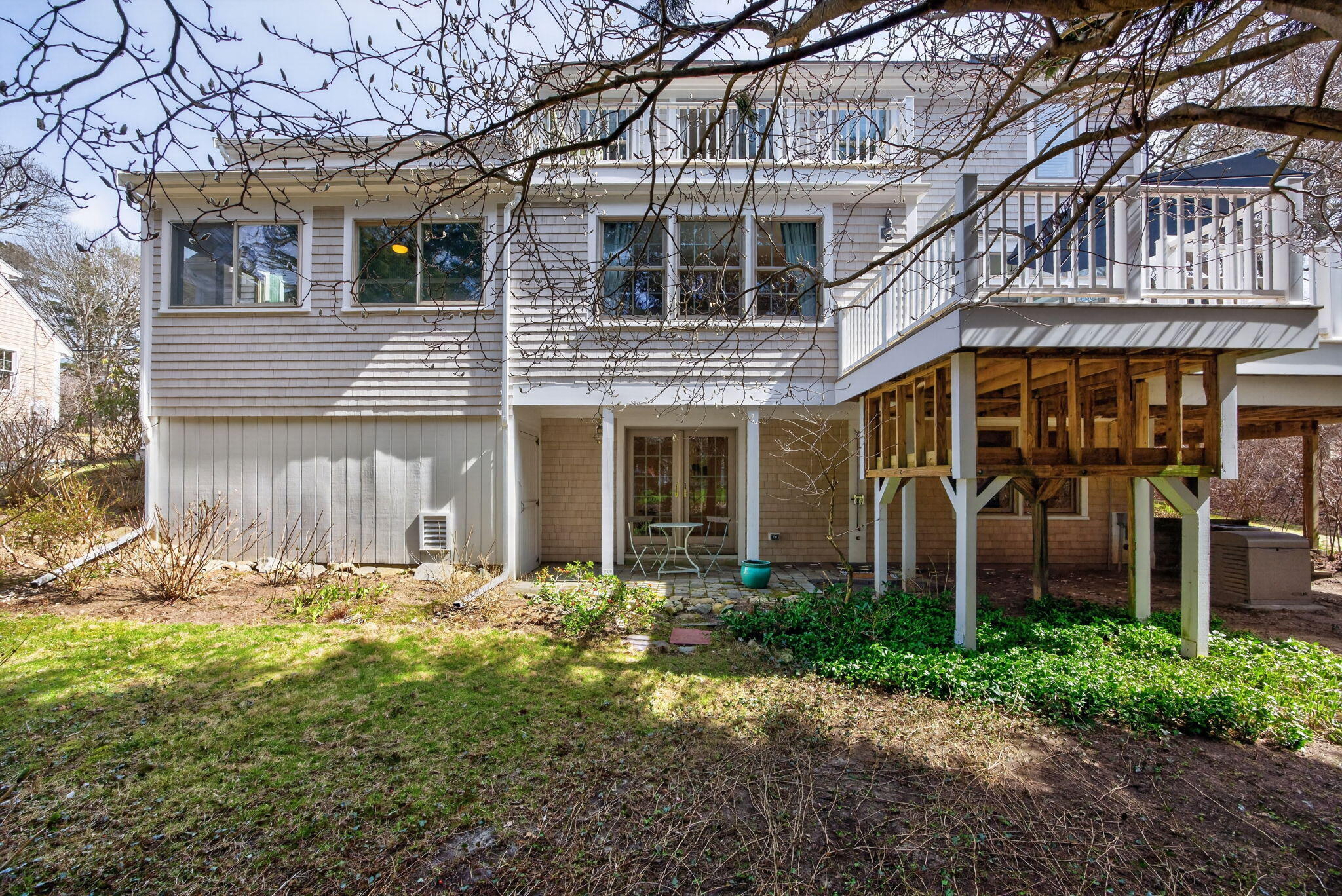 9 Beachway Road
