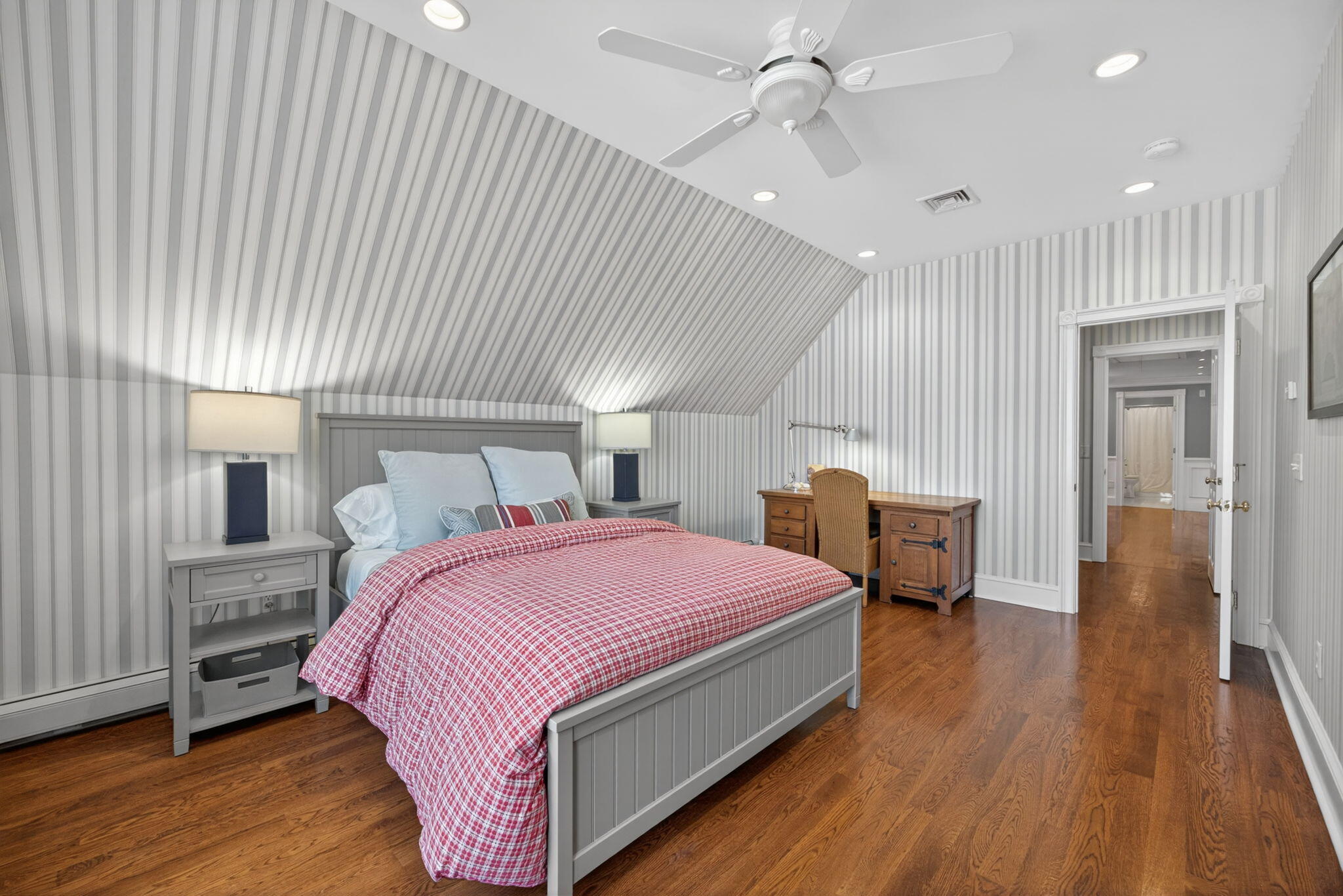 9 Beachway Road