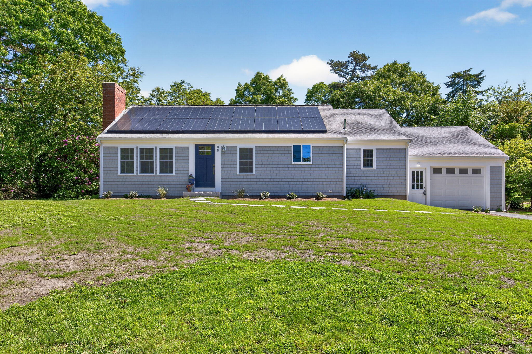 38 Captain Small Road