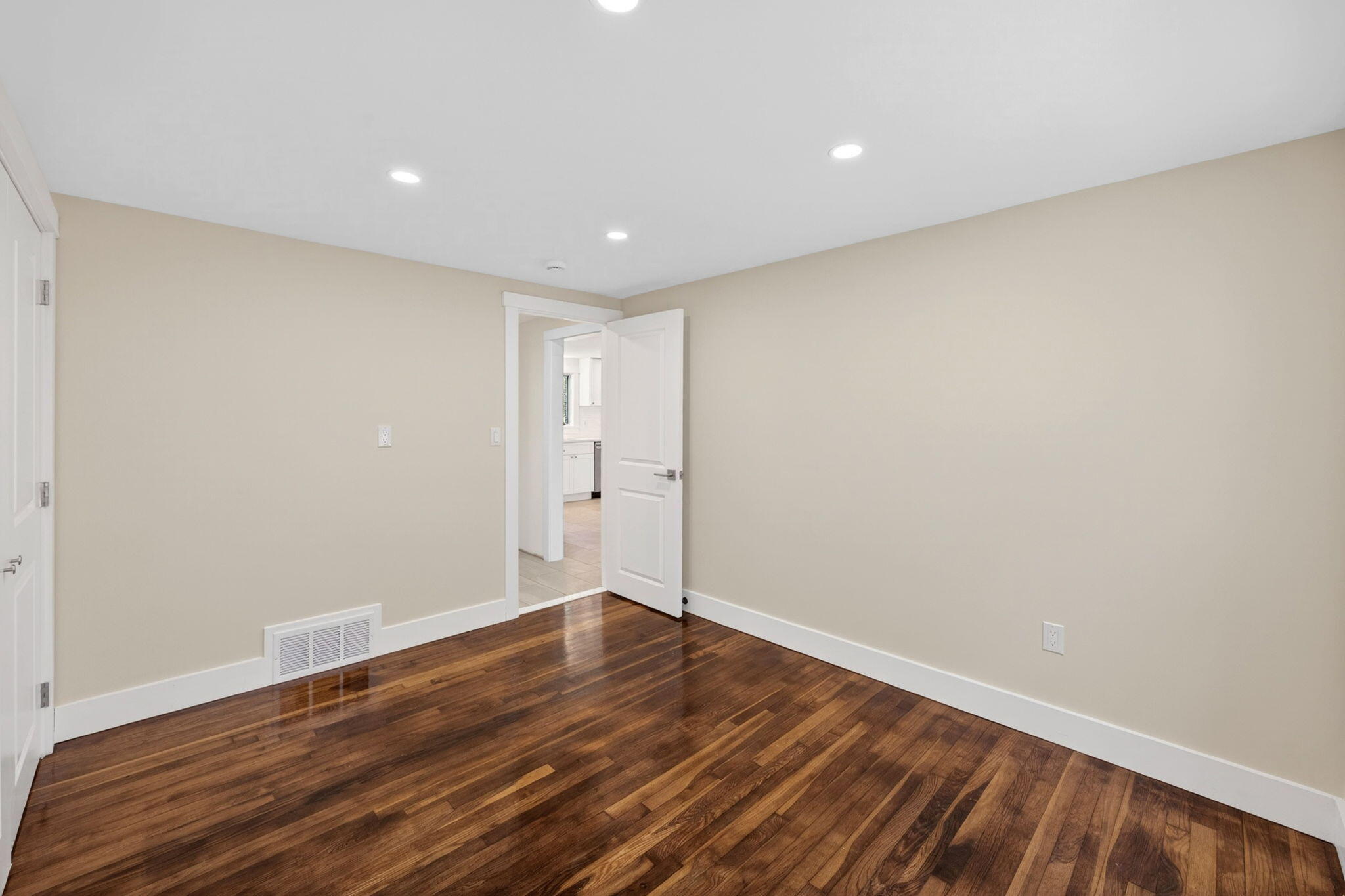 38 Captain Small Road