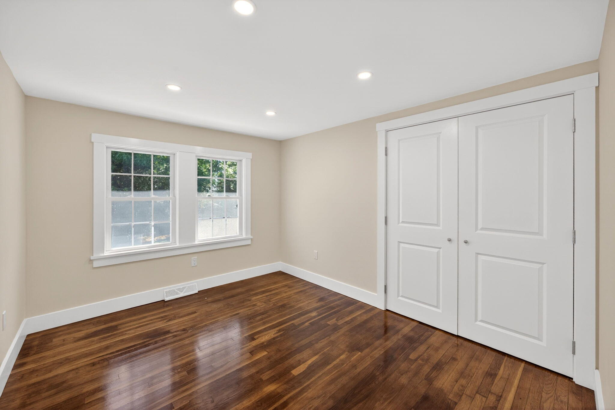 38 Captain Small Road
