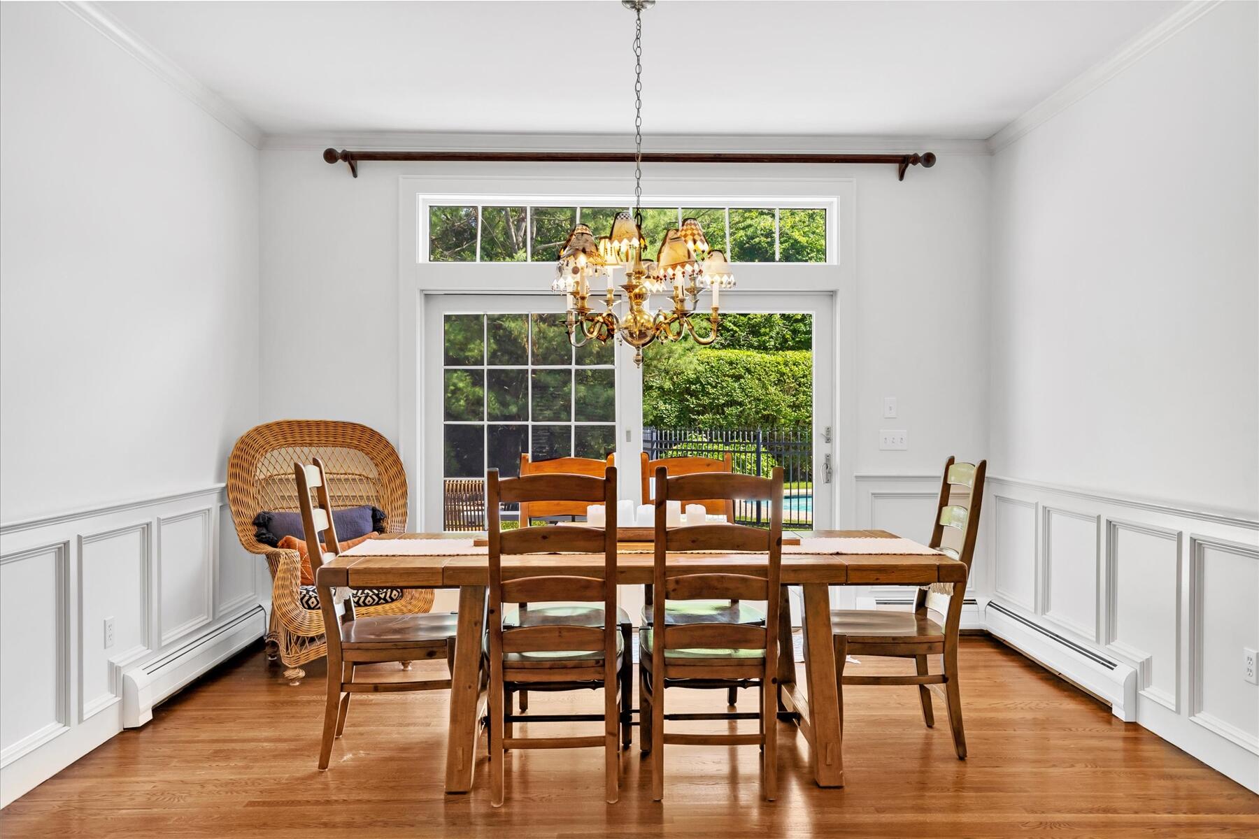442 Bay Lane