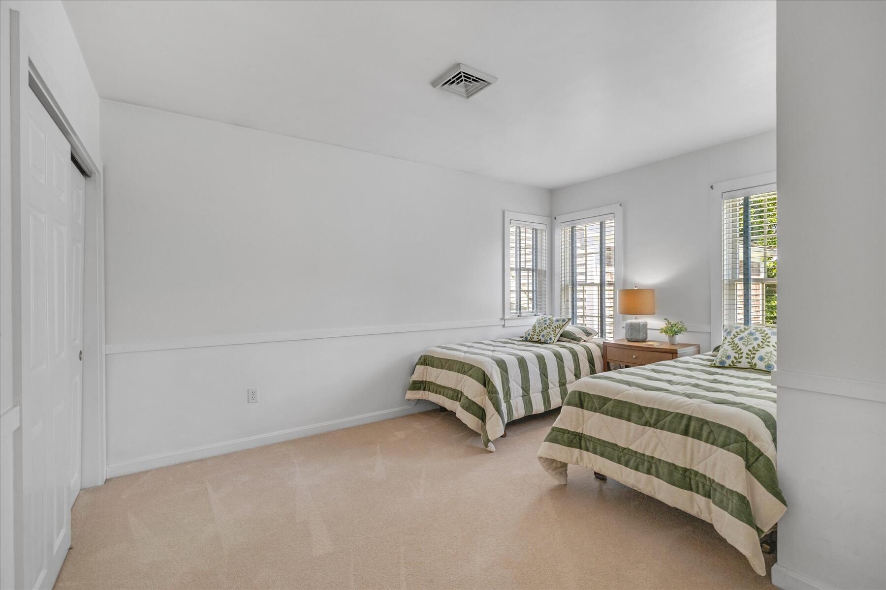 442 Bay Lane