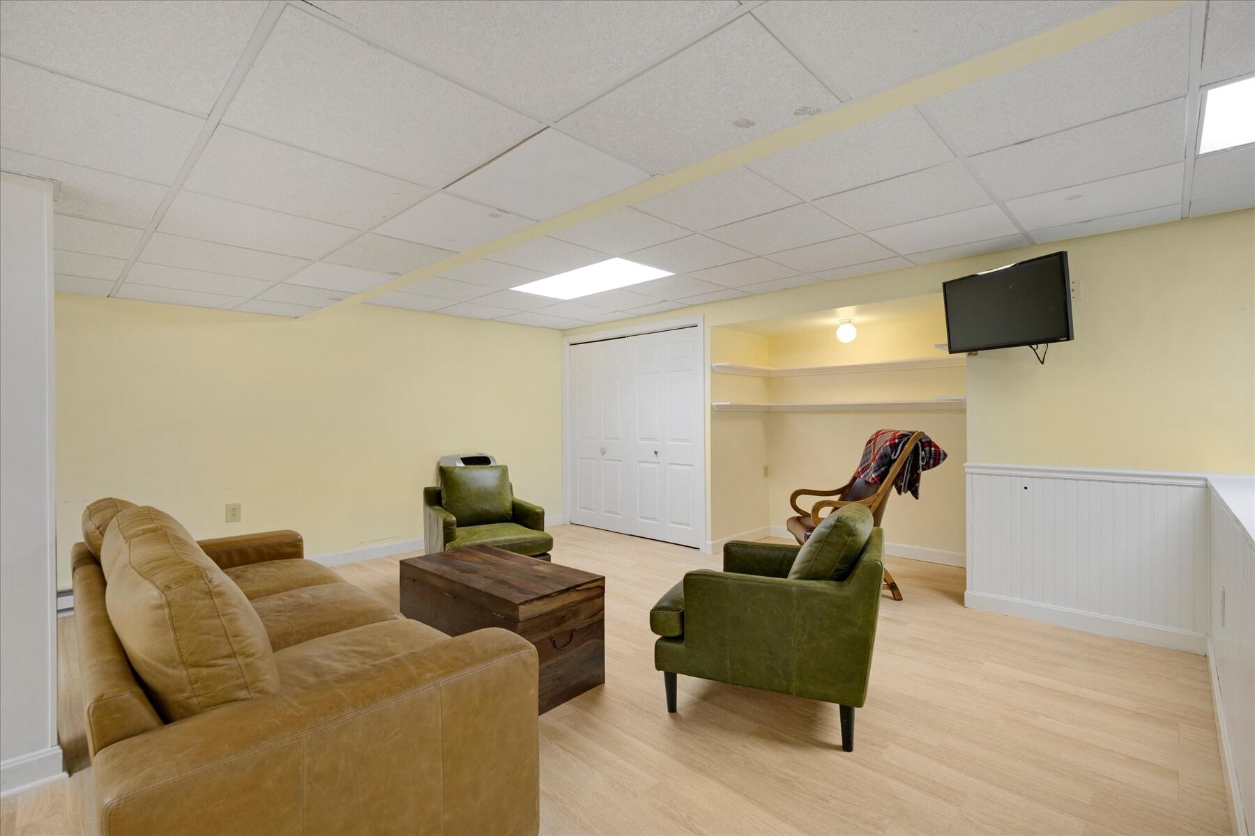 442 Bay Lane