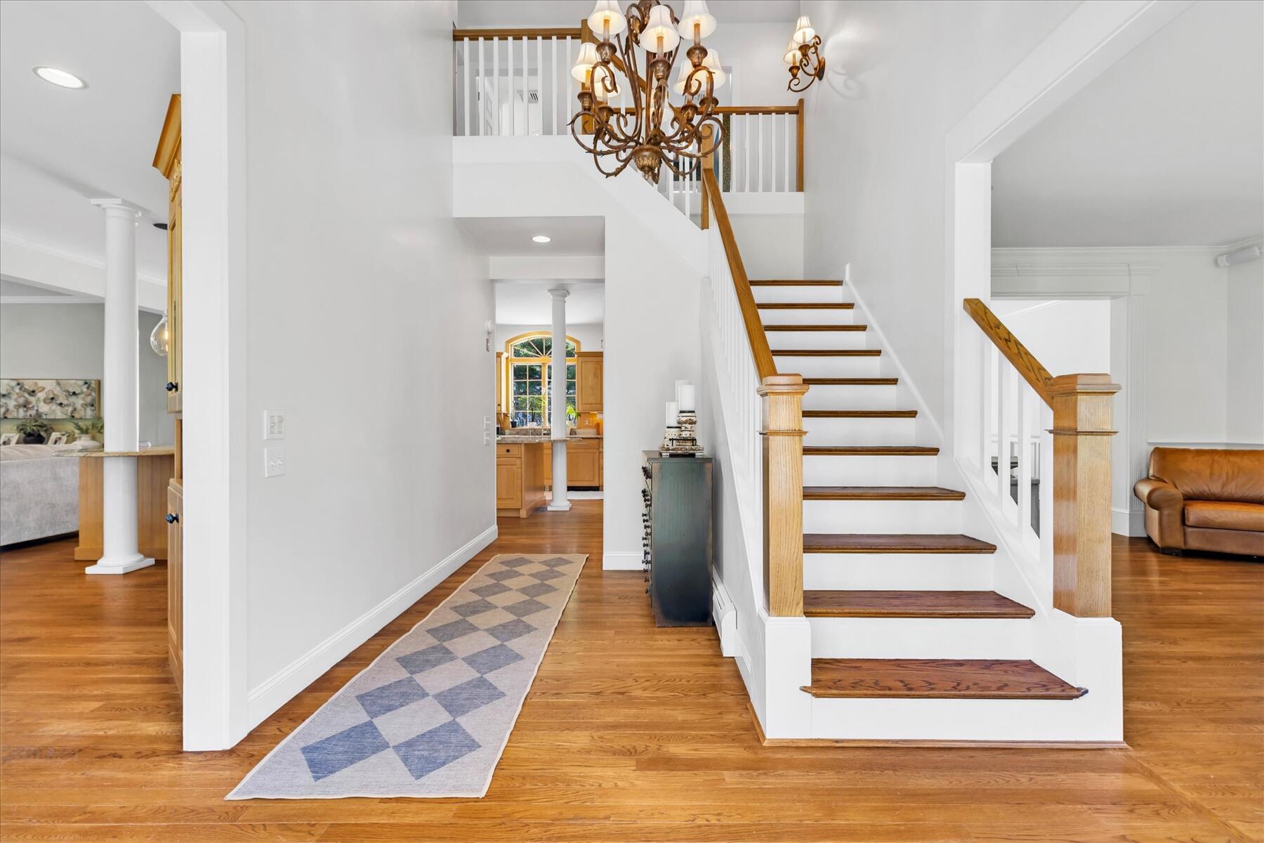 442 Bay Lane