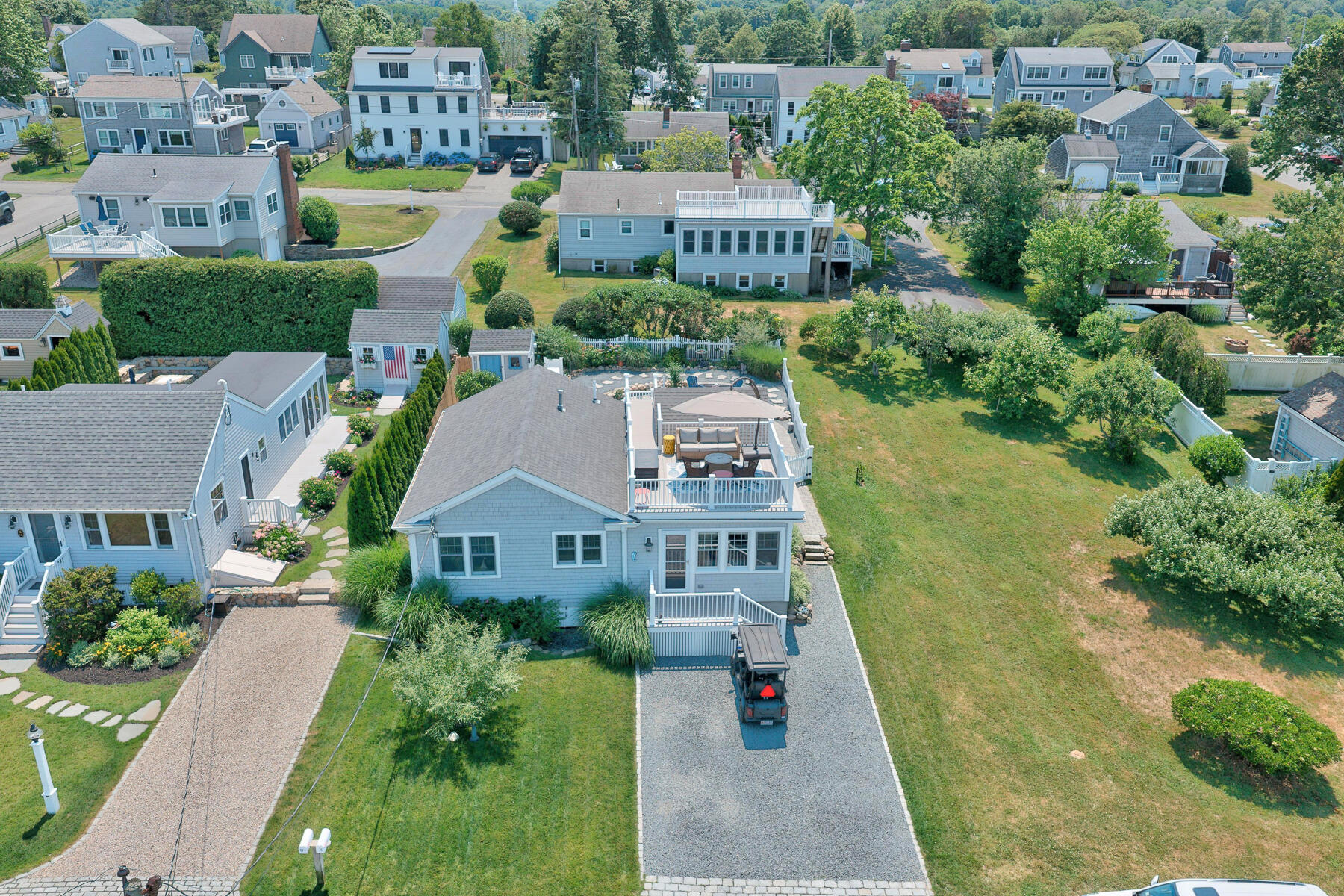 16 Wood Avenue