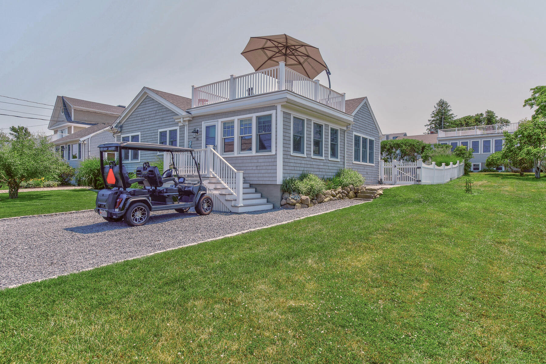 16 Wood Avenue