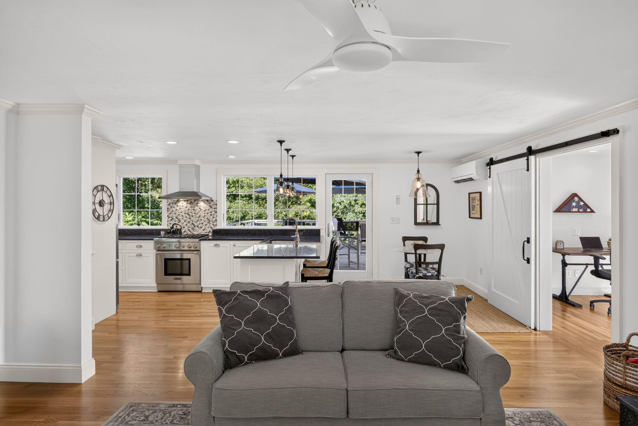 16 Widow Coombs Walk