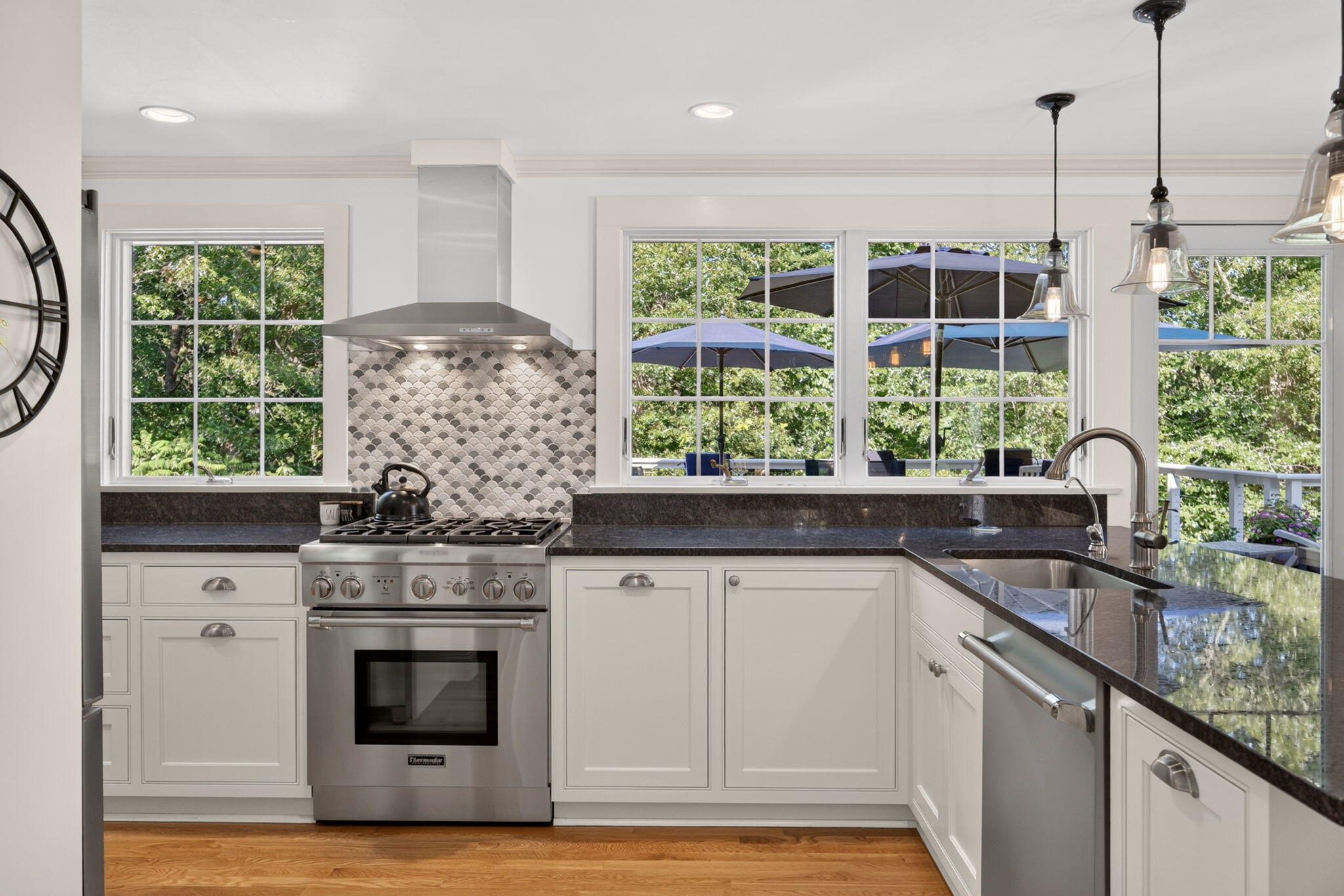 16 Widow Coombs Walk