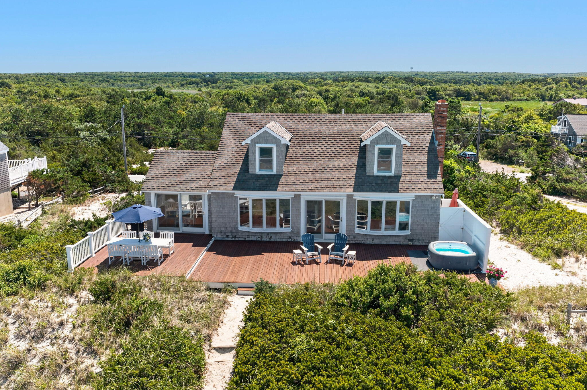 71-72 North Shore Boulevard