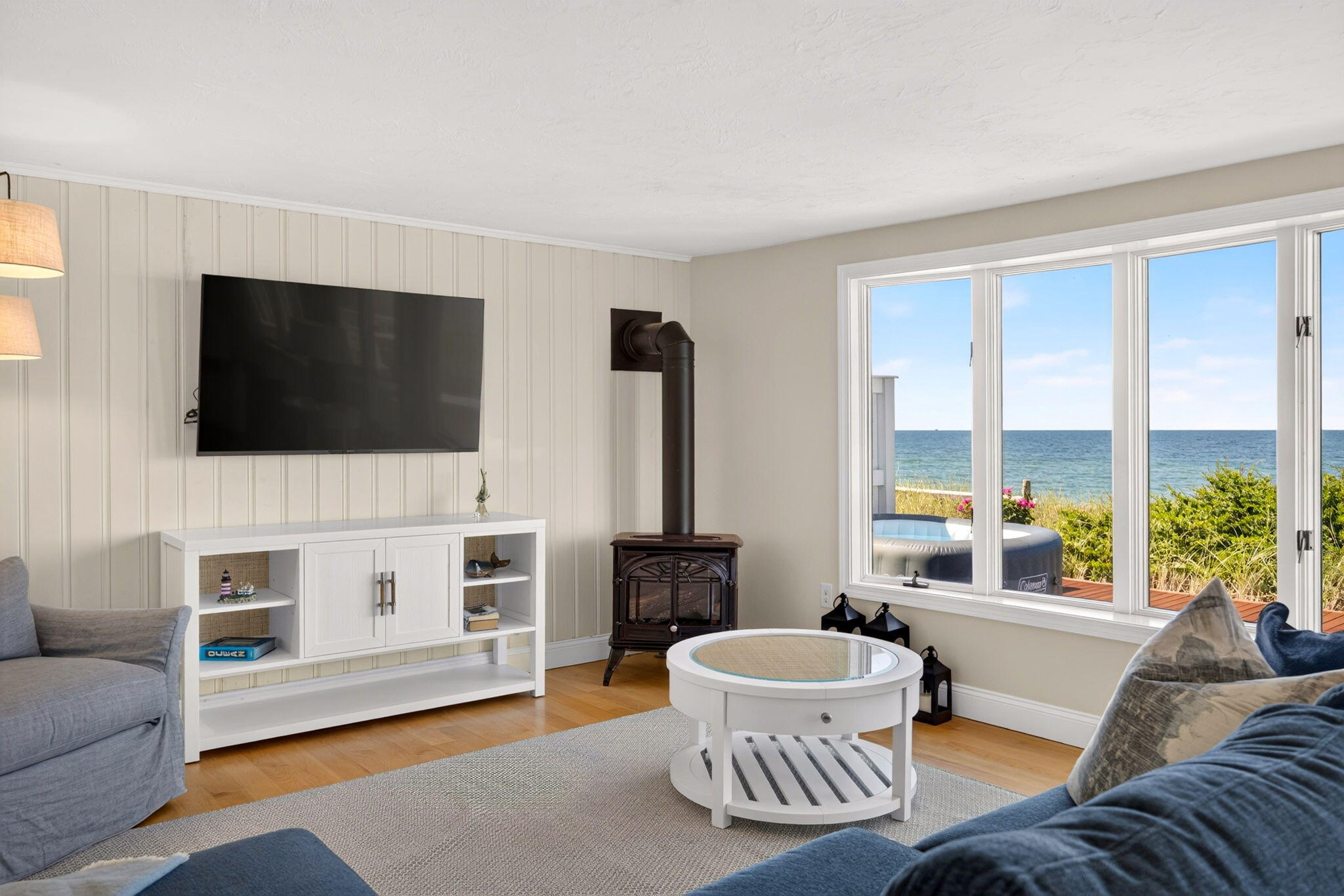 71-72 North Shore Boulevard