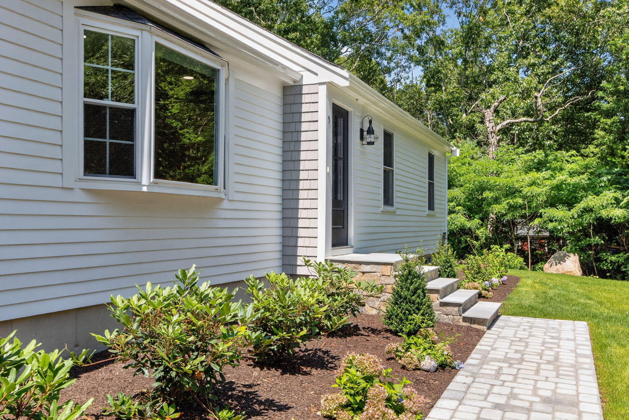 5 Candlewood Drive