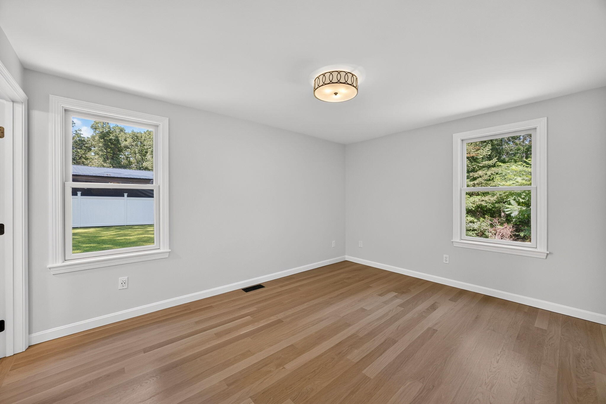 5 Candlewood Drive