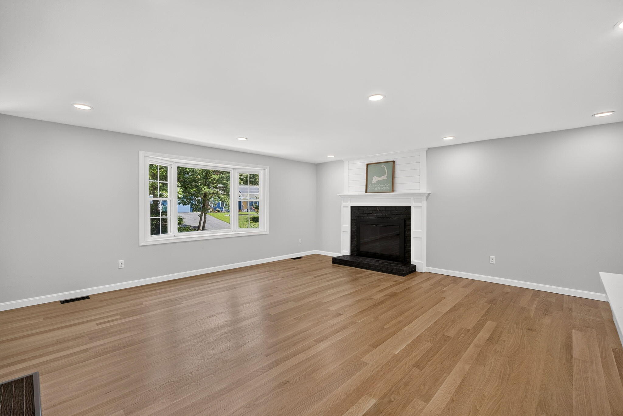 5 Candlewood Drive