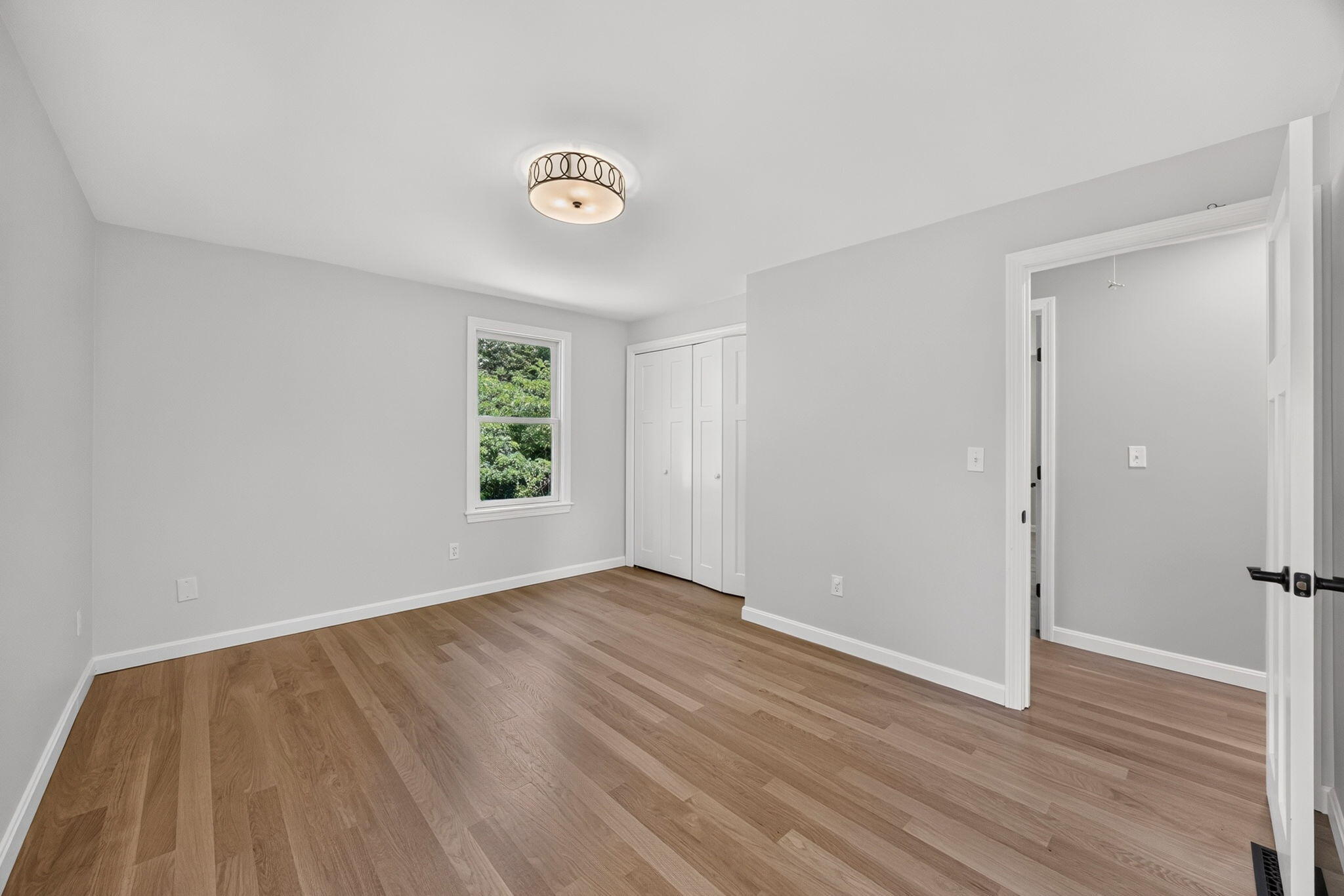 5 Candlewood Drive