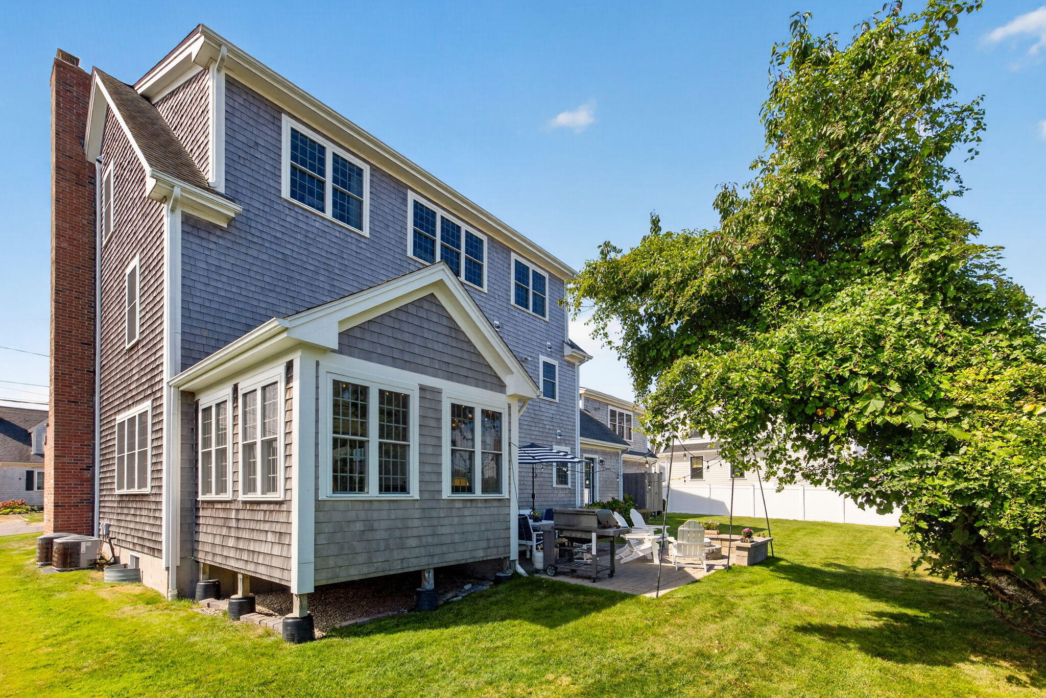 49 Wood Avenue