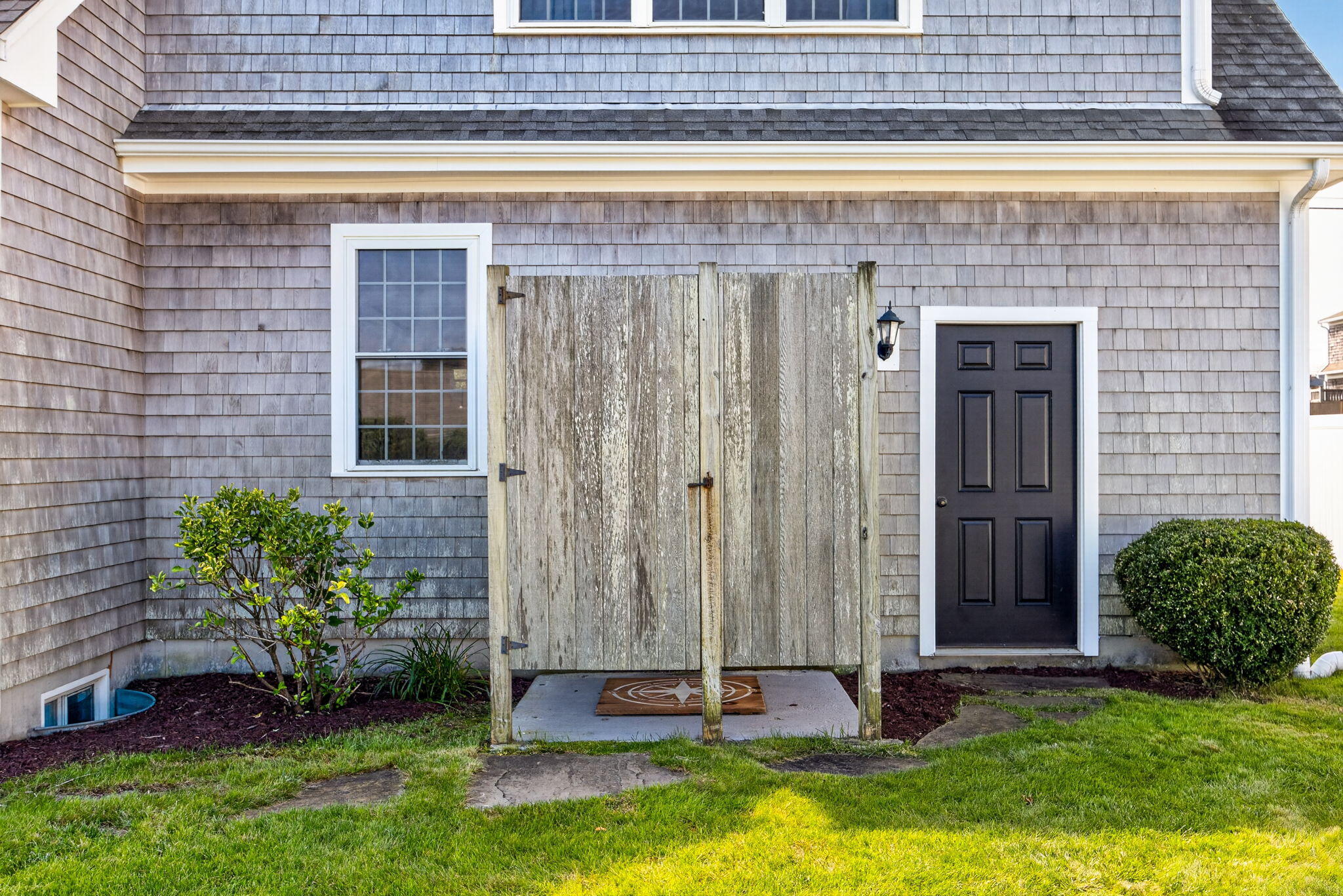 49 Wood Avenue