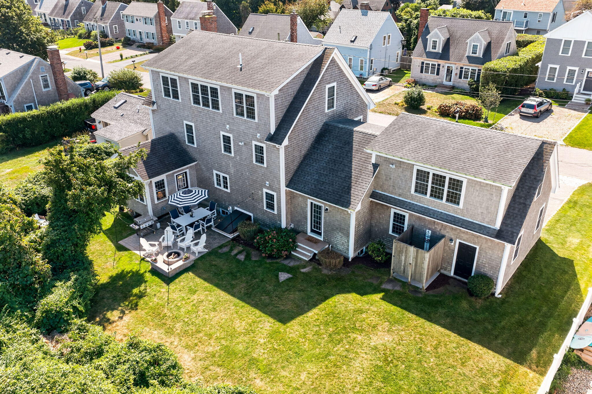 49 Wood Avenue
