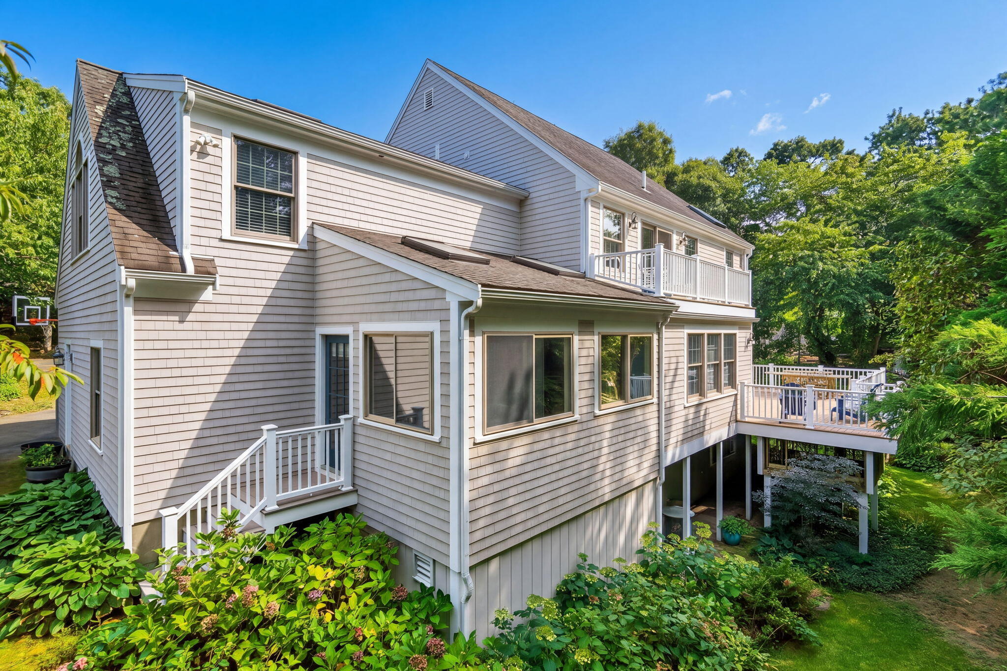 9 Beachway Road