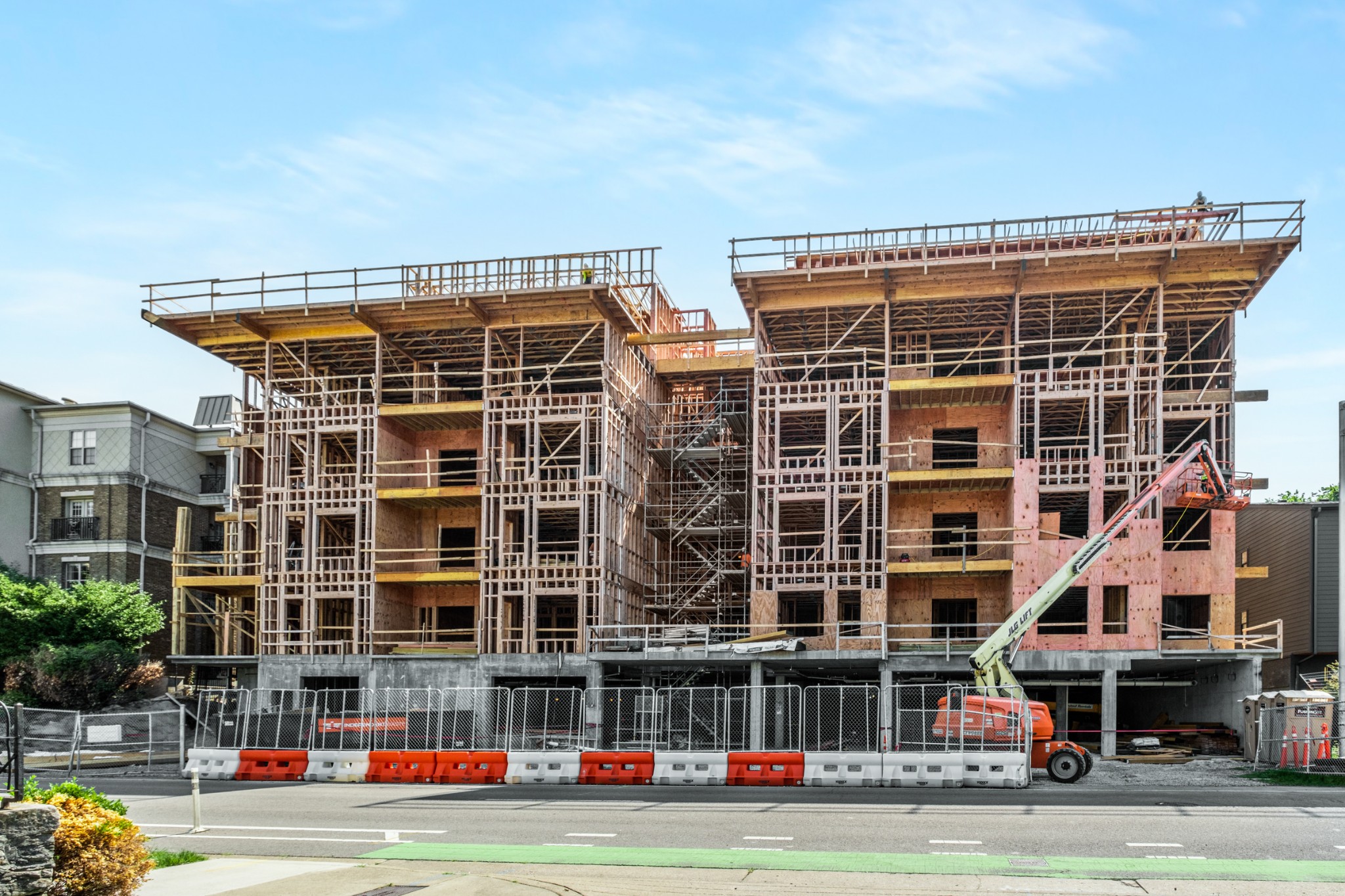 1014 16th Avenue, S Unit: INT