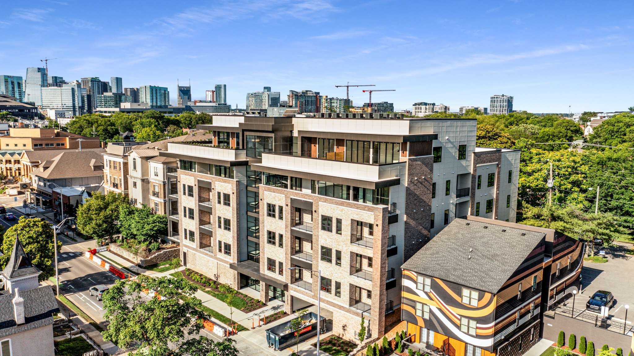 1014 16th Avenue, S Unit: INT