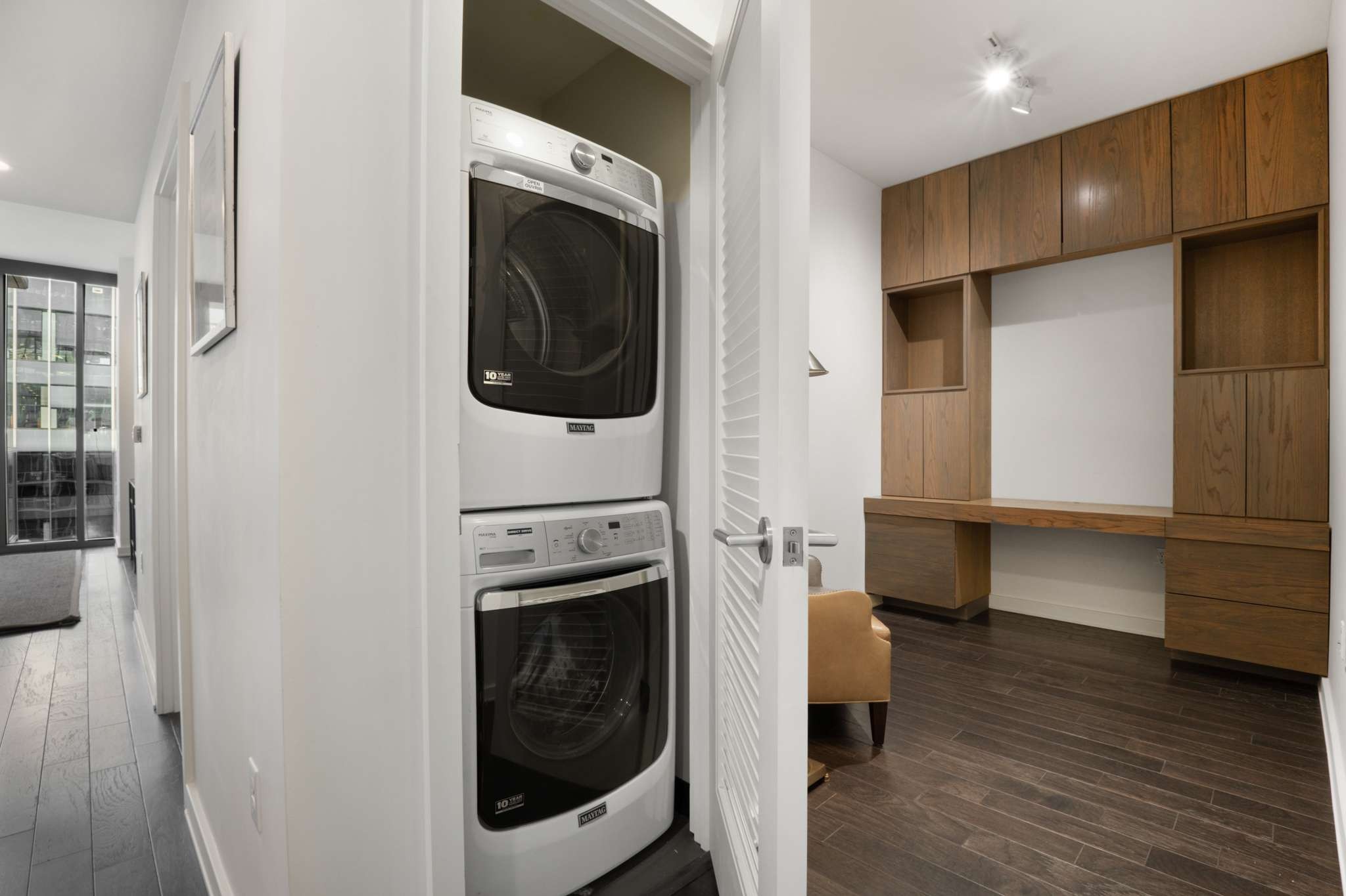 1212 Laurel St Unit: 1508