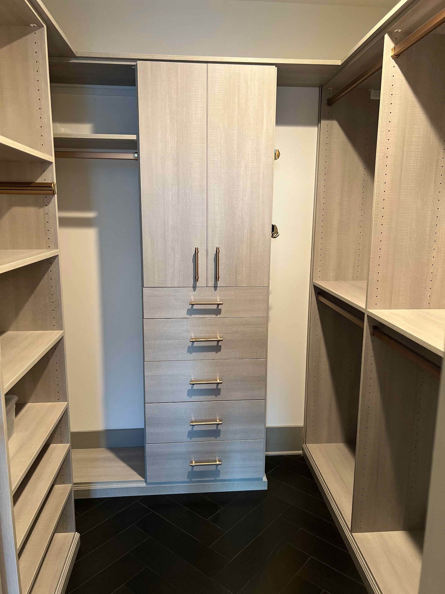 1616 West End Ave Unit: 2507