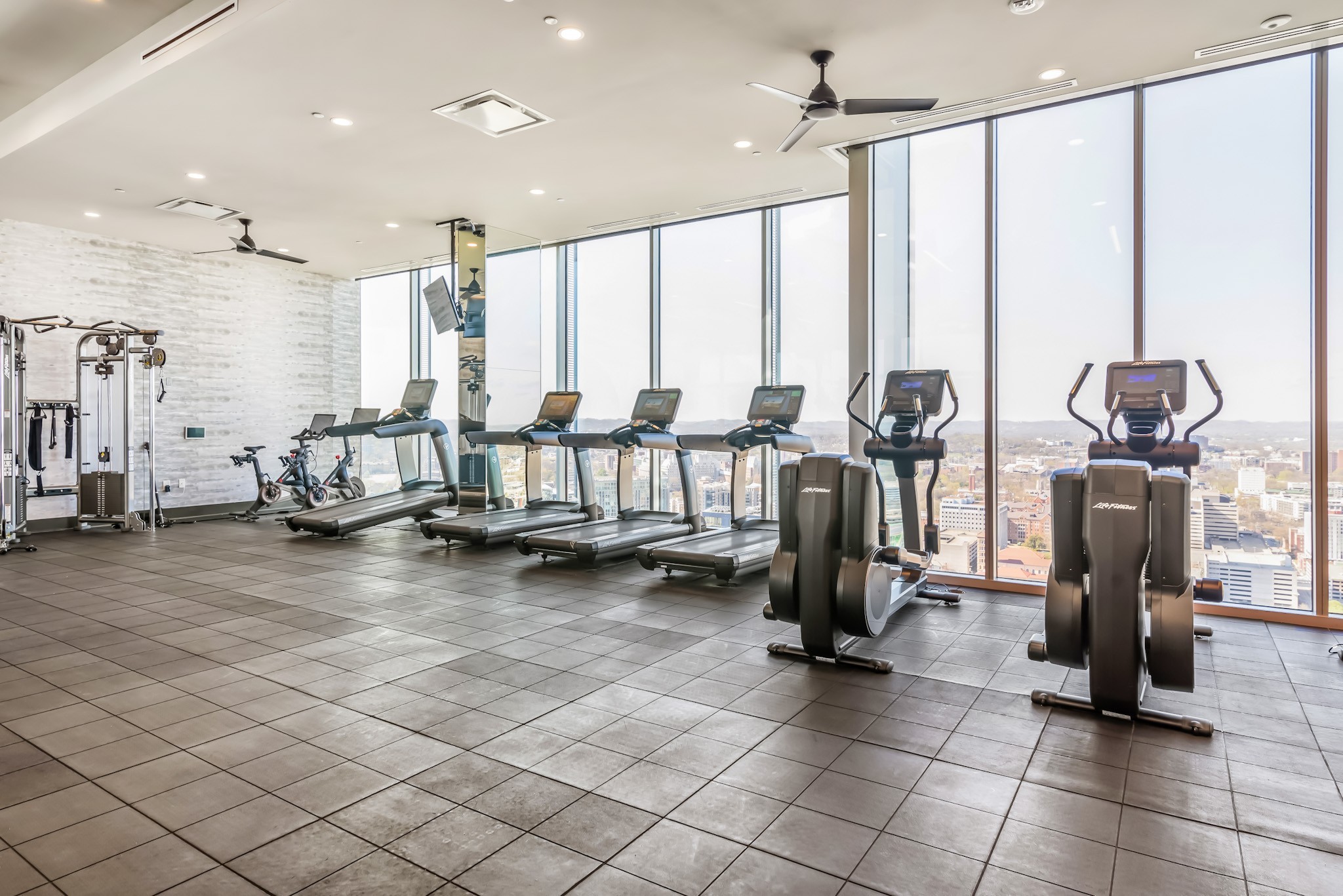 1616 West End Ave Unit: 2507