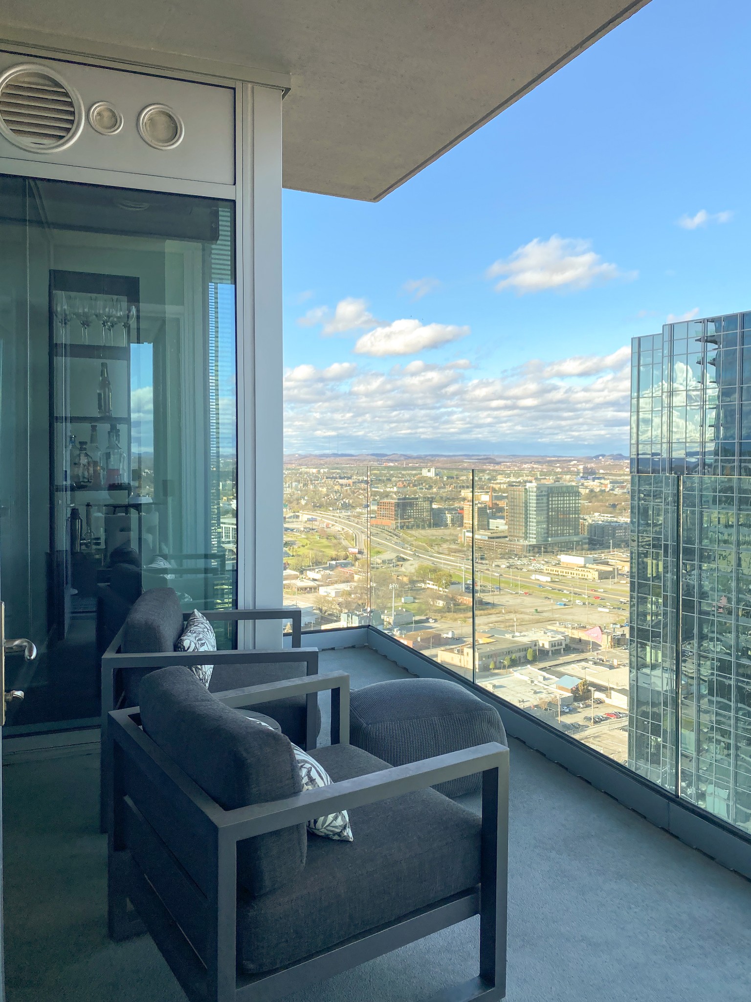 1616 West End Ave Unit: 2507